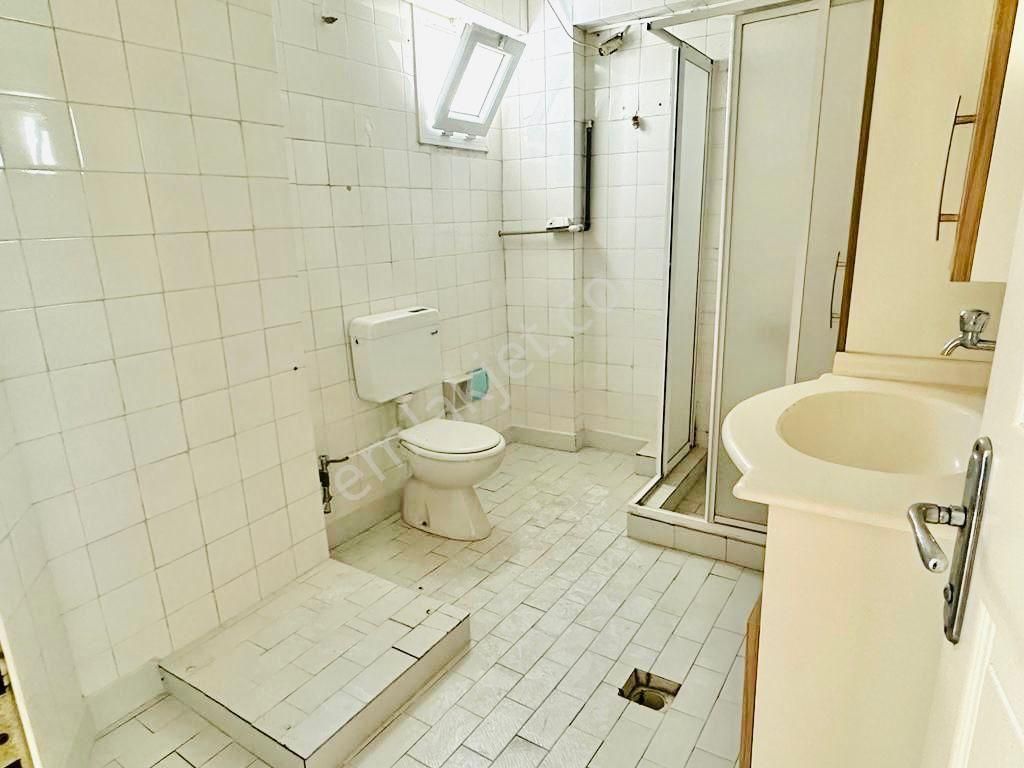 7 Eylül Taksi Yakını Geniş Site İçi Kapalı Mutfak 2+1daire Satılık - Görsel 2