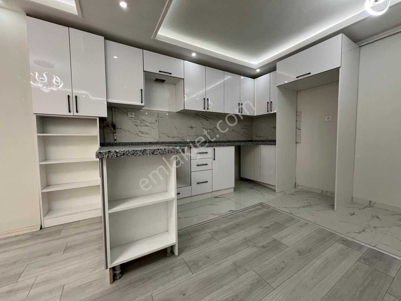 Etlik Mahallesi'nde Full+full Yapılı 2+1 Daire!