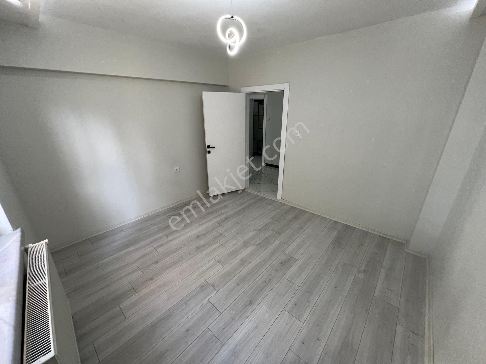 Etlik Mahallesi'nde Full+full Yapılı 2+1 Daire! - Görsel 17