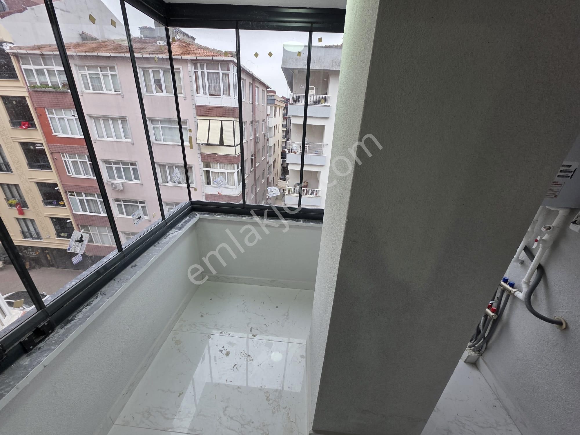 Bahçelievler Yayla Merkez Yakını Sıfır Binada Satılık 3+1 Daire - Görsel 9