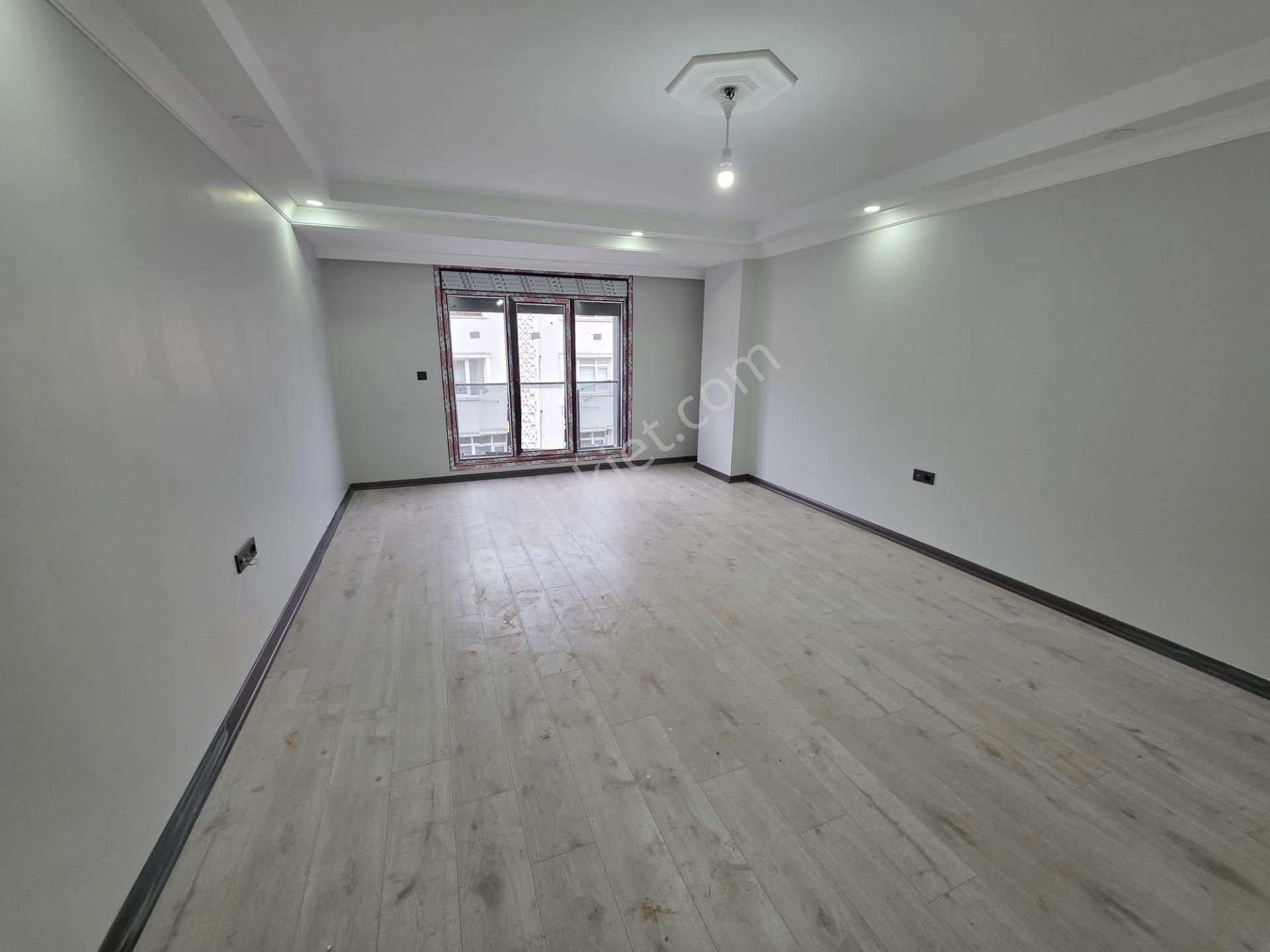 Bahçelievler Yayla Merkez Yakını Sıfır Binada Satılık 3+1 Daire