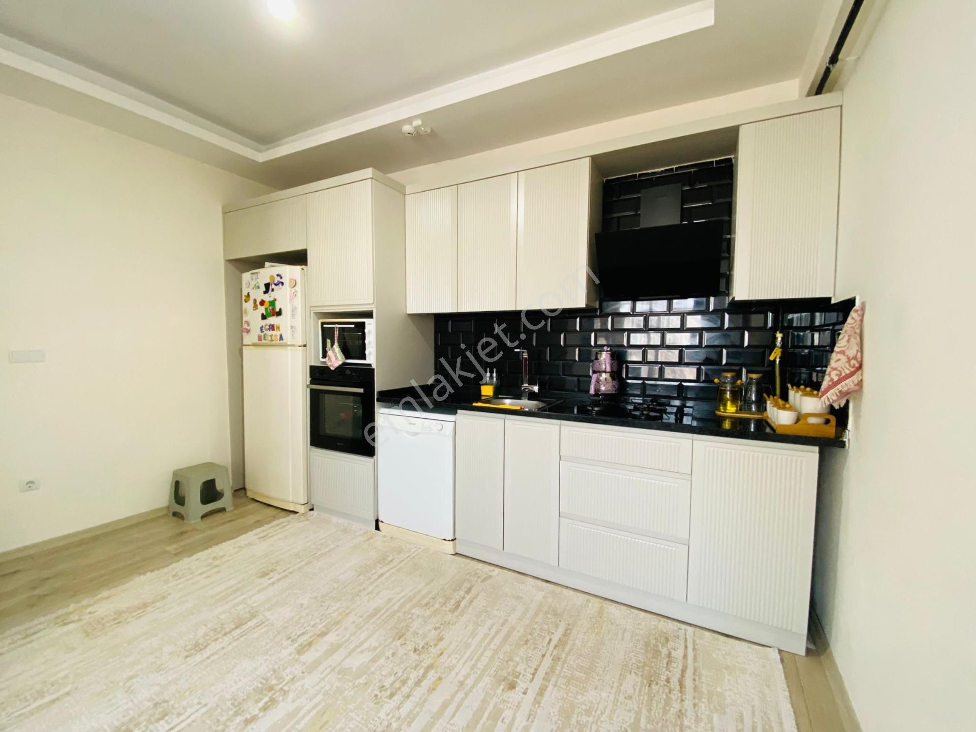 Ethereal'den Yaşar Doğu Caddesinde Site İçi Havuzlu Kombili 3+1 - Görsel 5