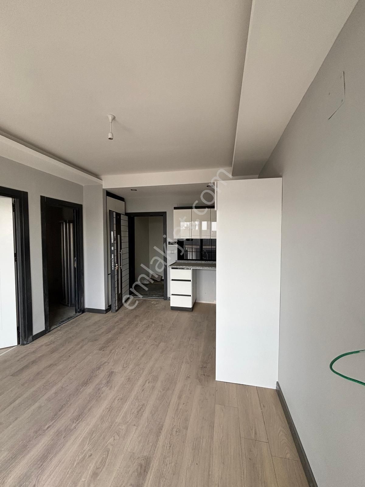 Çınarlıda Villa Tadında İskanlı Konsept 1+1 Satılık Daire - Görsel 4