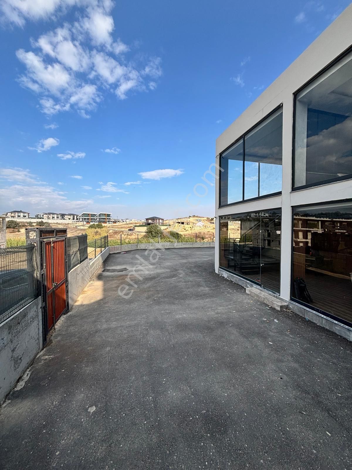 Çınarlıda Villa Tadında İskanlı Konsept 1+1 Satılık Daire - Görsel 16