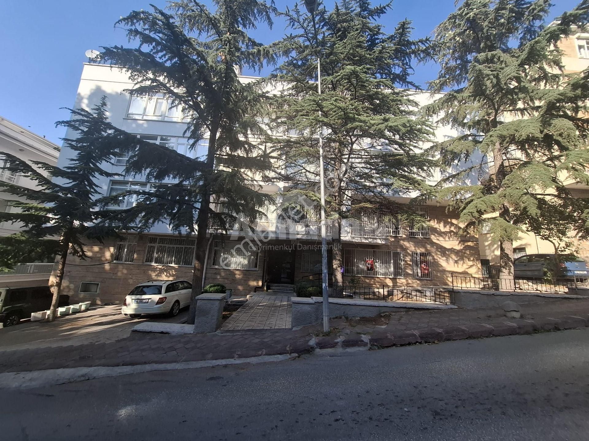 Ankara Çankayada Köşk Yakını 3+1 Satılık Daire - Görsel 35