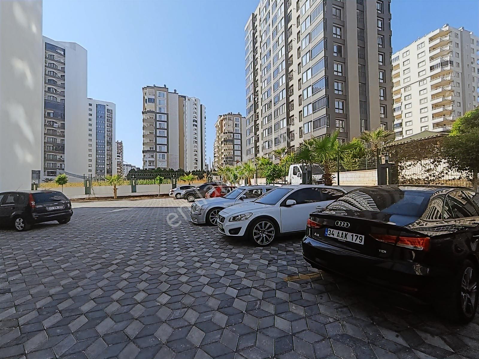 Mersin Mezitli Merkez Mahallesi'nde Satılık 2+1 Daire - Görsel 12