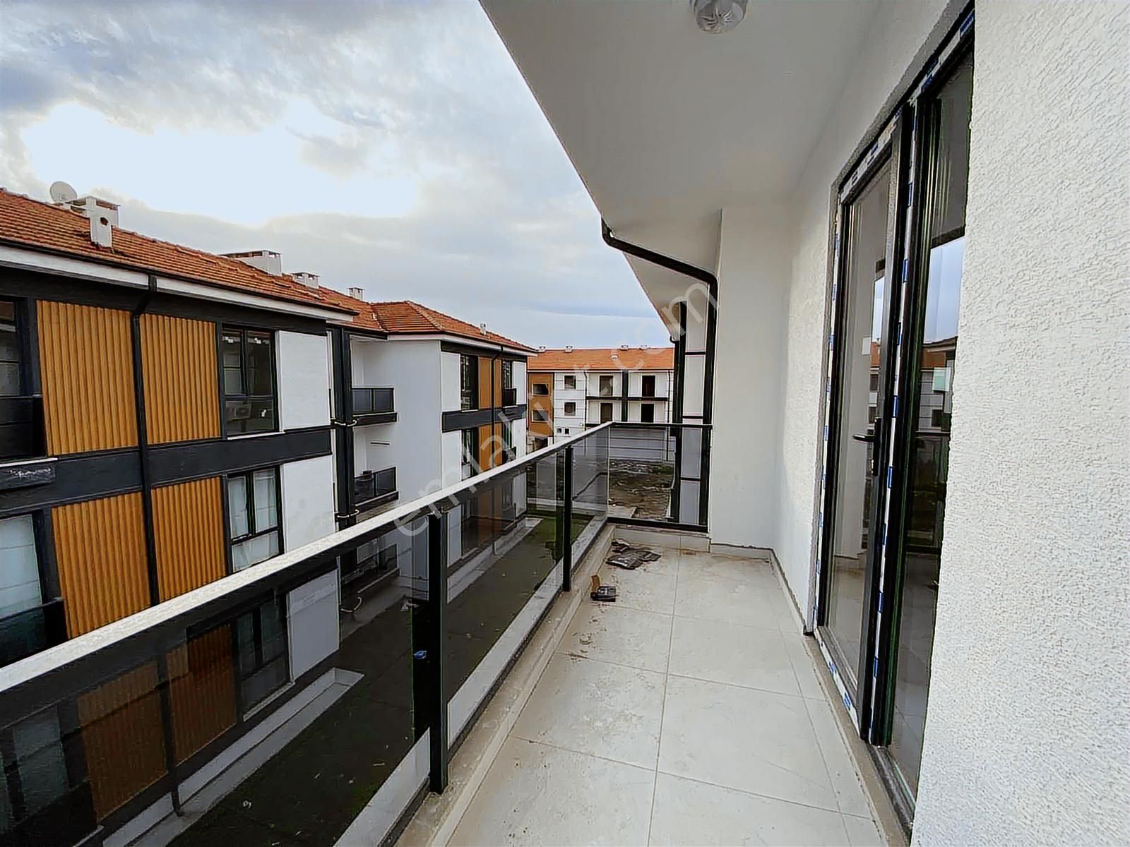 Ayhan Hepdiker Den Fatih Mah 135m2 Yerden Isıtma Ebeveyn Banyo - Görsel 17