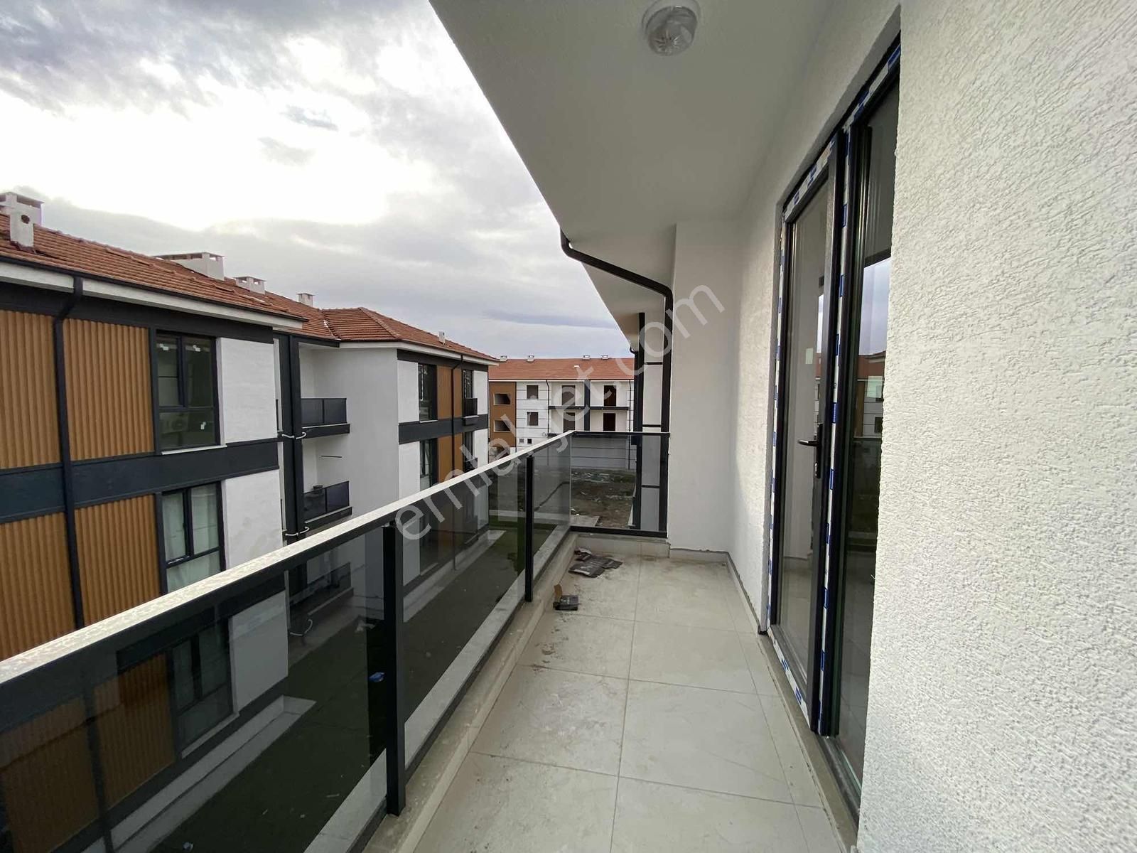Ayhan Hepdiker Den Fatih Mah 135m2 Yerden Isıtma Ebeveyn Banyo - Görsel 23