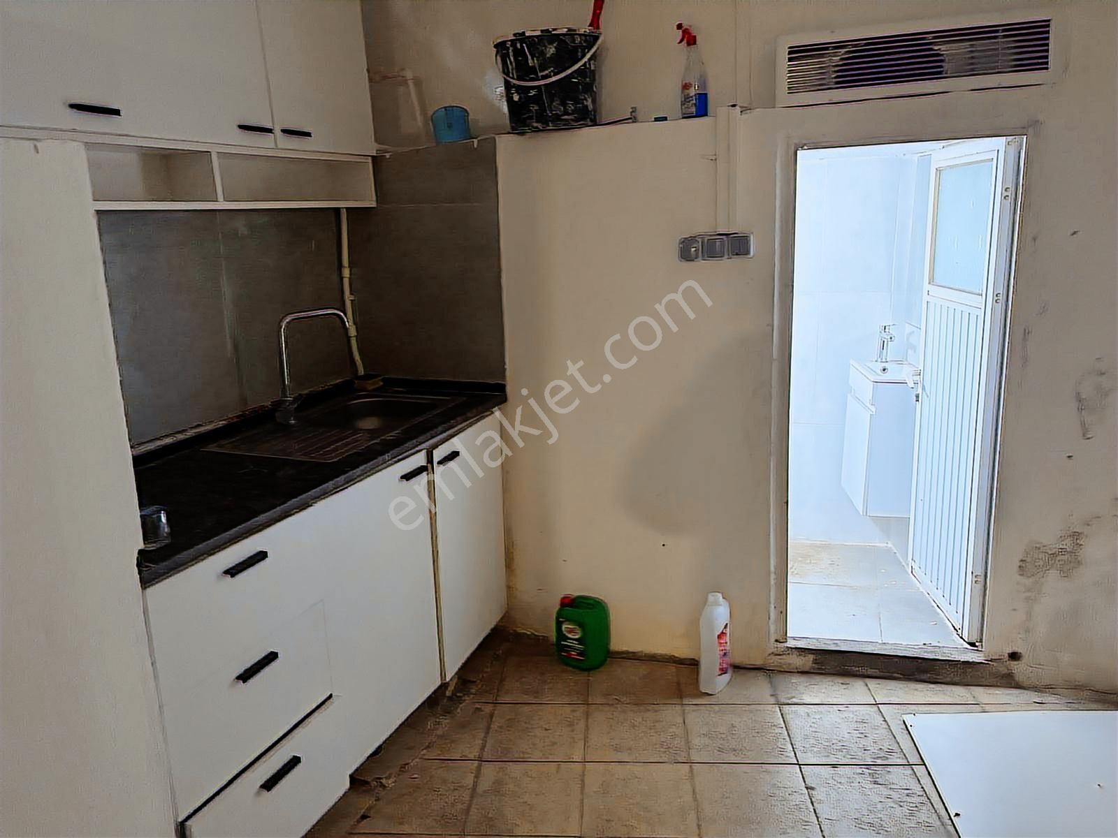 Yeşildirek Kiralık Dükkan - Görsel 17