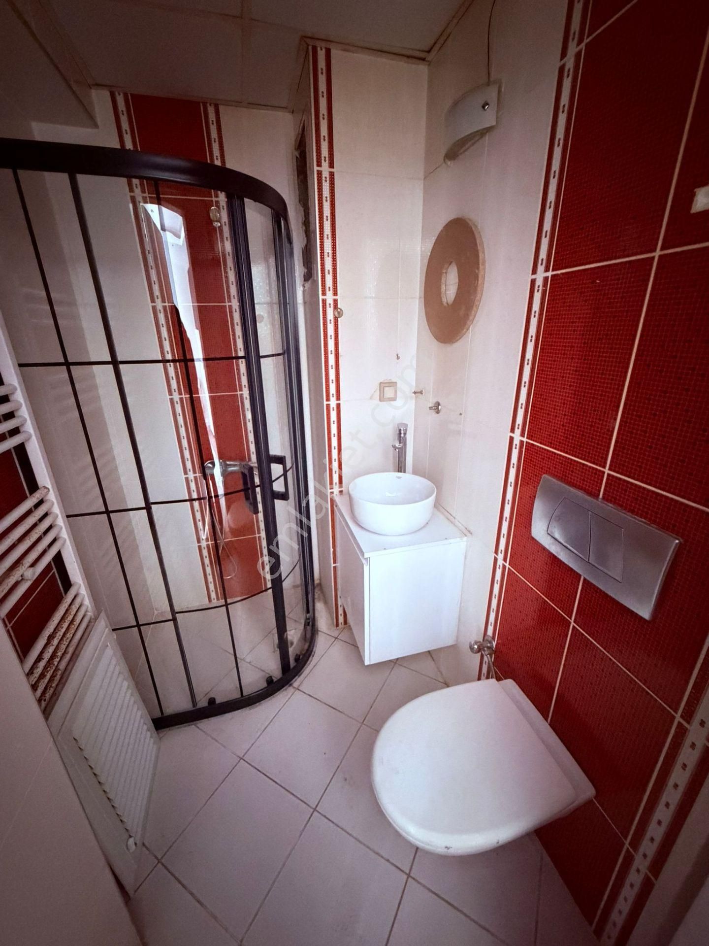 Arakat Balkonlu Yatırımlık Üniversiteye Yakın 1+1 Apart - Görsel 9