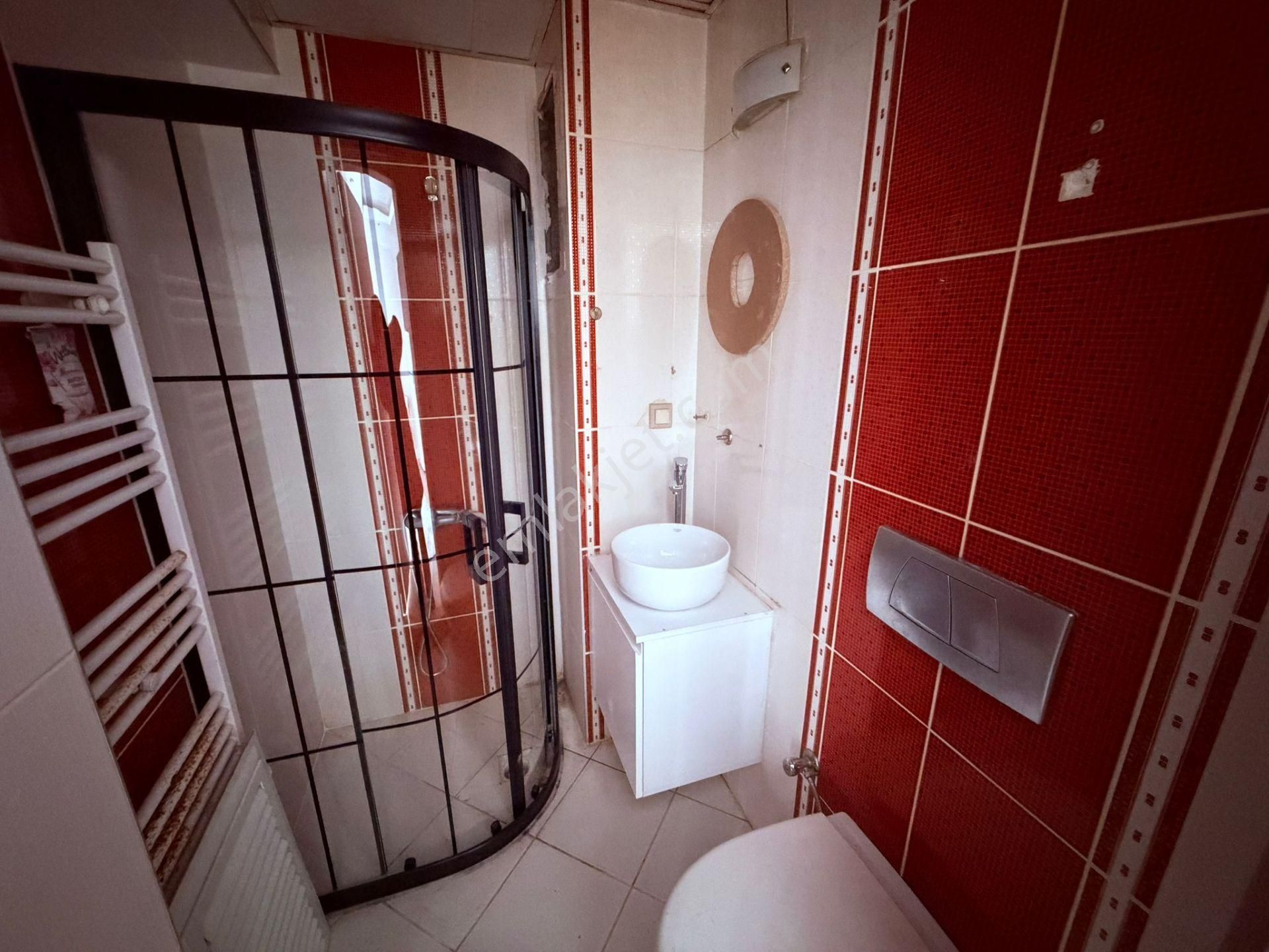 Arakat Balkonlu Yatırımlık Üniversiteye Yakın 1+1 Apart - Görsel 11