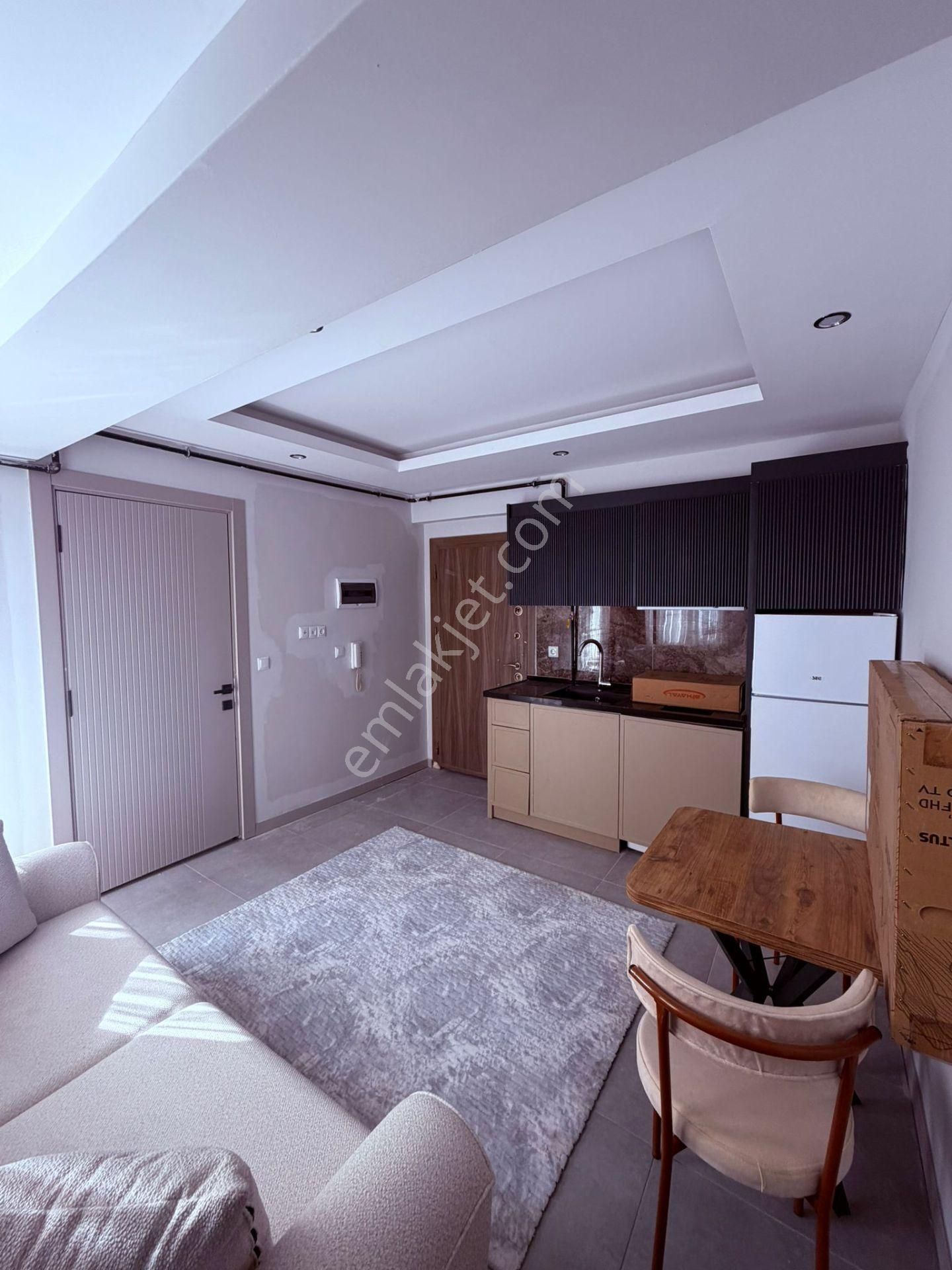 Arakat Balkonlu Yatırımlık Üniversiteye Yakın 1+1 Apart - Görsel 8