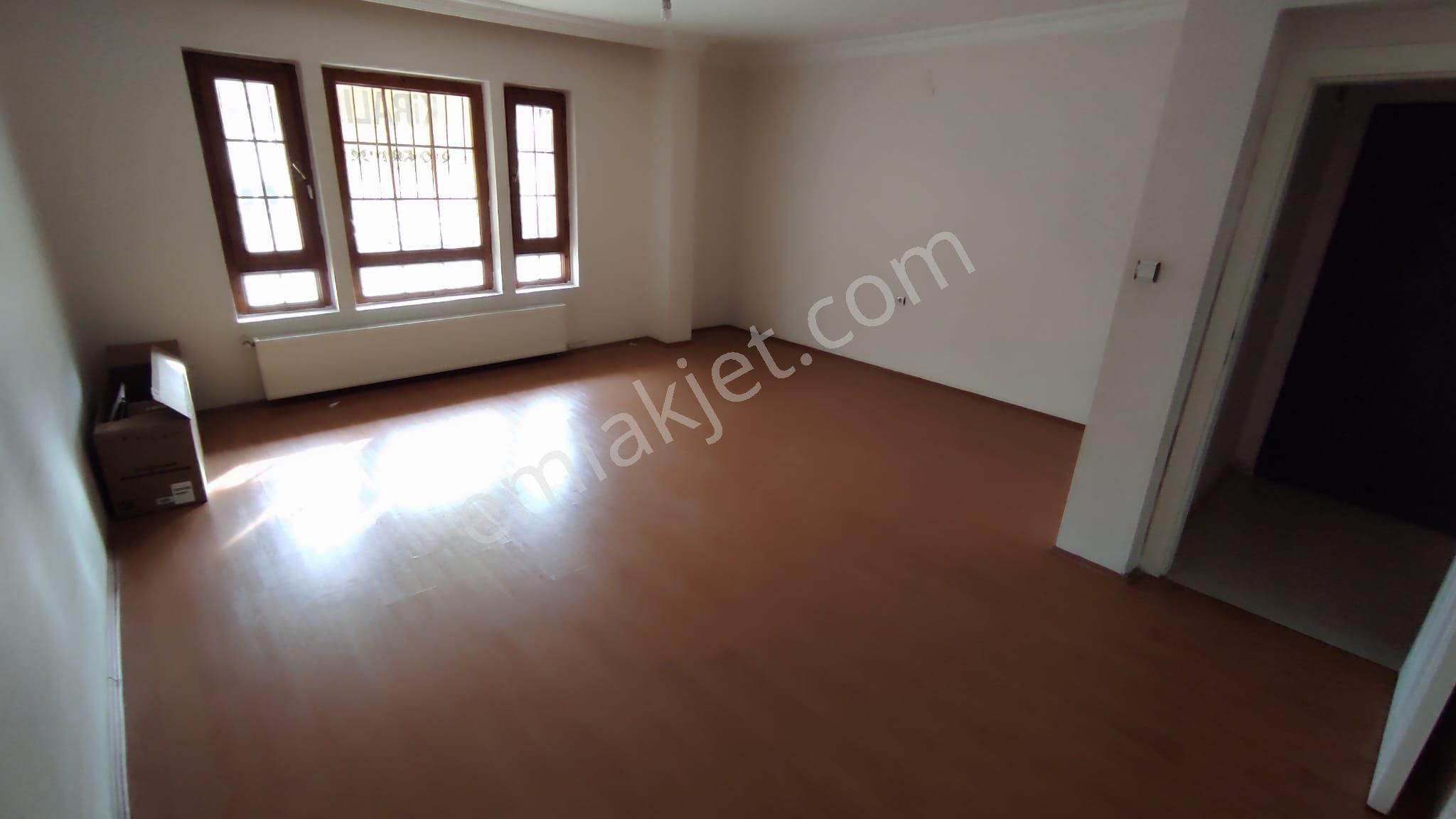 Kiralık*ufuktepe*pazarın Yanında*giriş*balkonlu*2+1*geniş*yapılı*daire* - Görsel 22