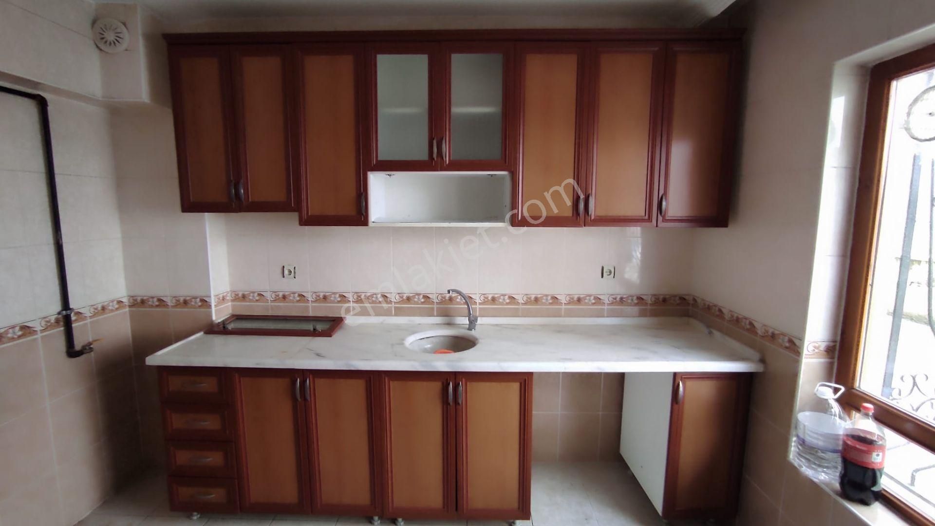 Kiralık*ufuktepe*pazarın Yanında*giriş*balkonlu*2+1*geniş*yapılı*daire* - Görsel 12