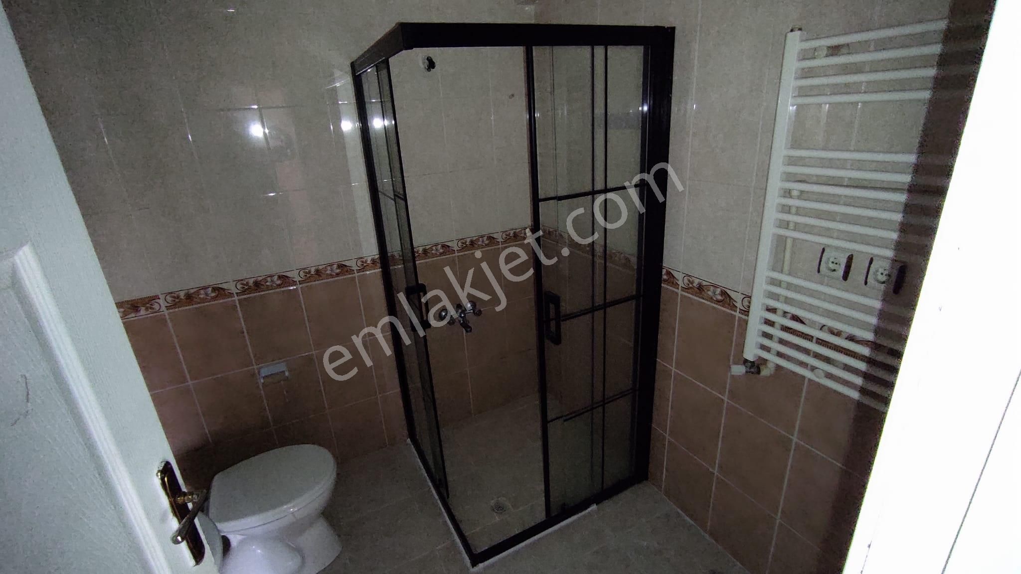 Kiralık*ufuktepe*pazarın Yanında*giriş*balkonlu*2+1*geniş*yapılı*daire* - Görsel 21