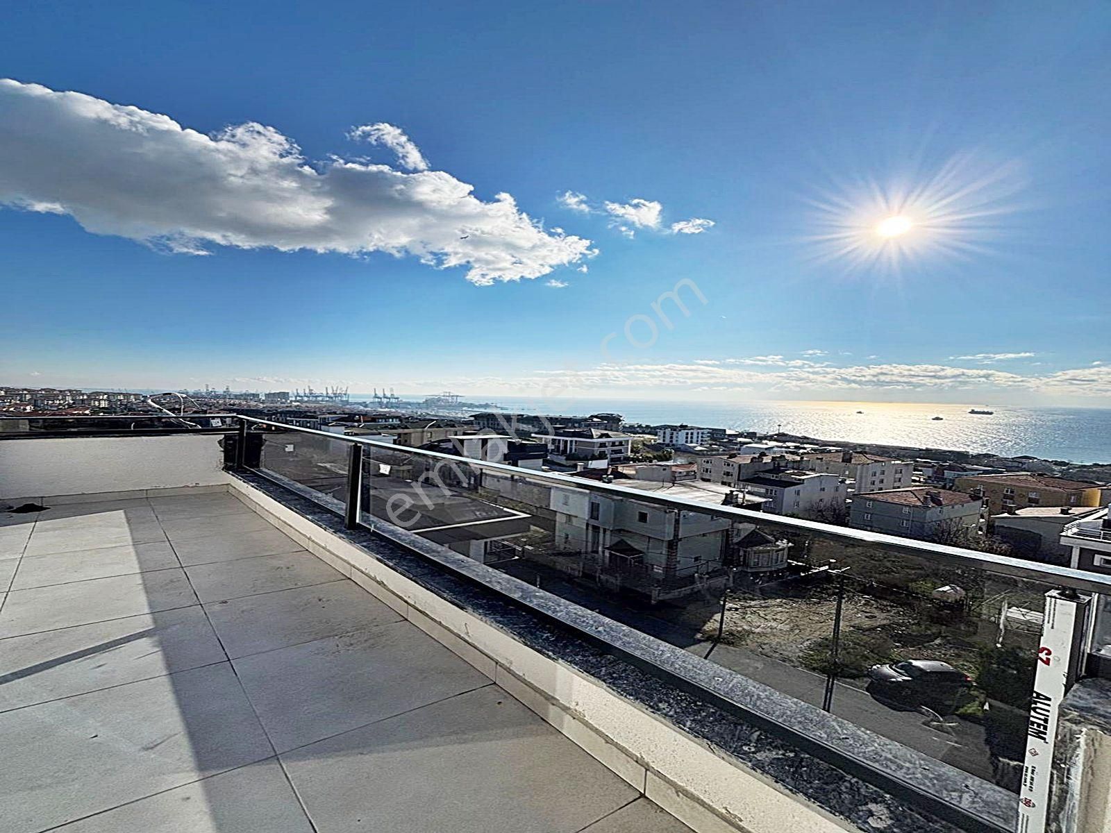 Cadde34 Yapı'dan Kavaklı Sahil'de Sıfır 3+1 Teraslı Dubleks Satılık Daire