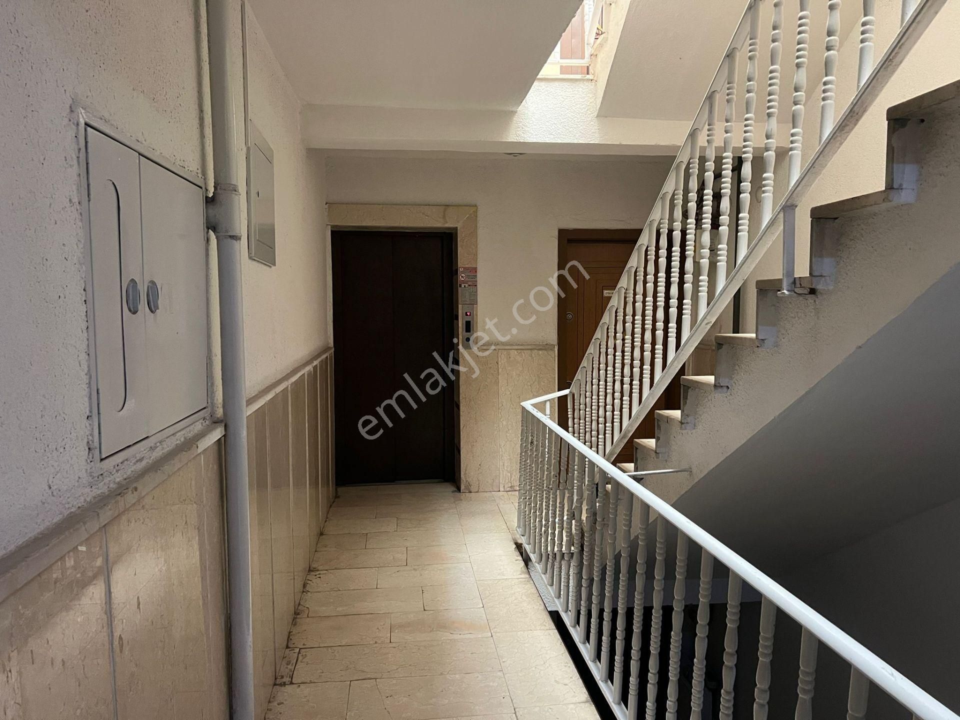 Sym'den Selçuklu Mh Ara Katta Asansörlü Yapılı 3+1daire!! - Görsel 14