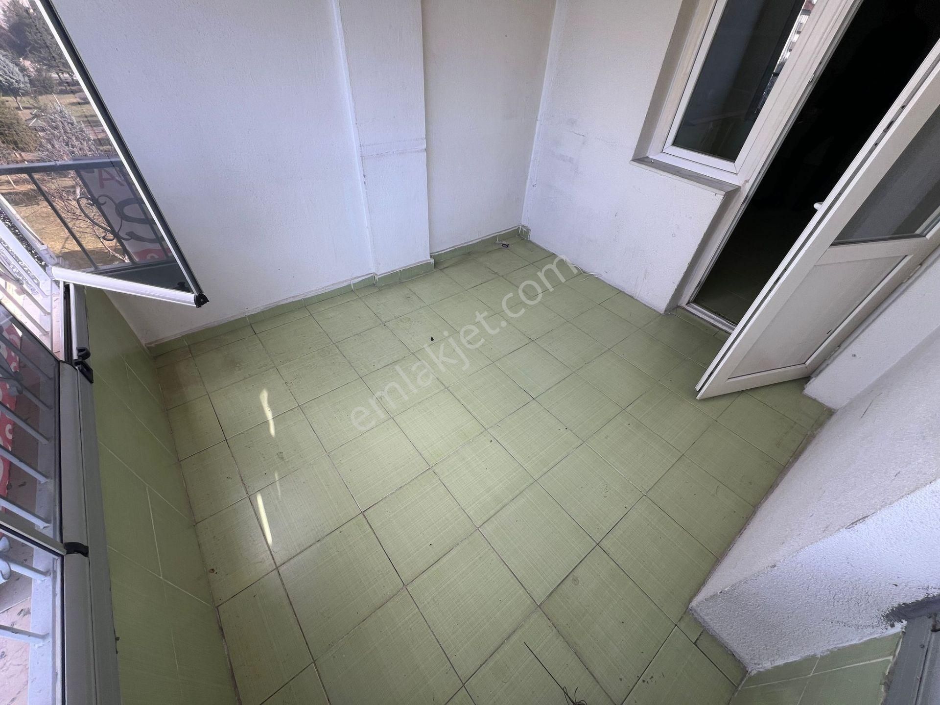 Sym'den Selçuklu Mh Ara Katta Asansörlü Yapılı 3+1daire!! - Görsel 26