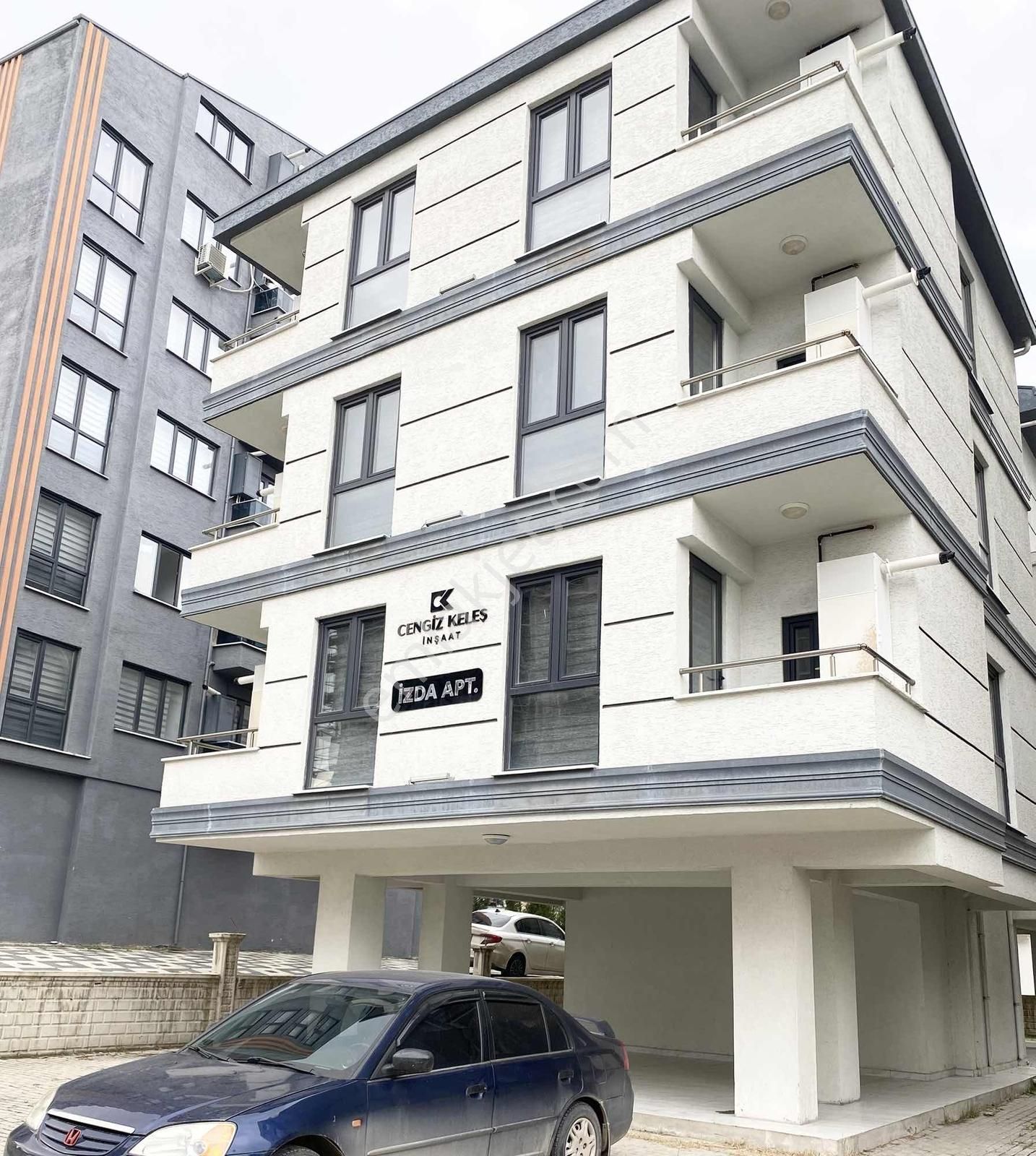 Şekerler Emlak'tan Görükle Koza Cad. Eşyalı Kiralık Daire