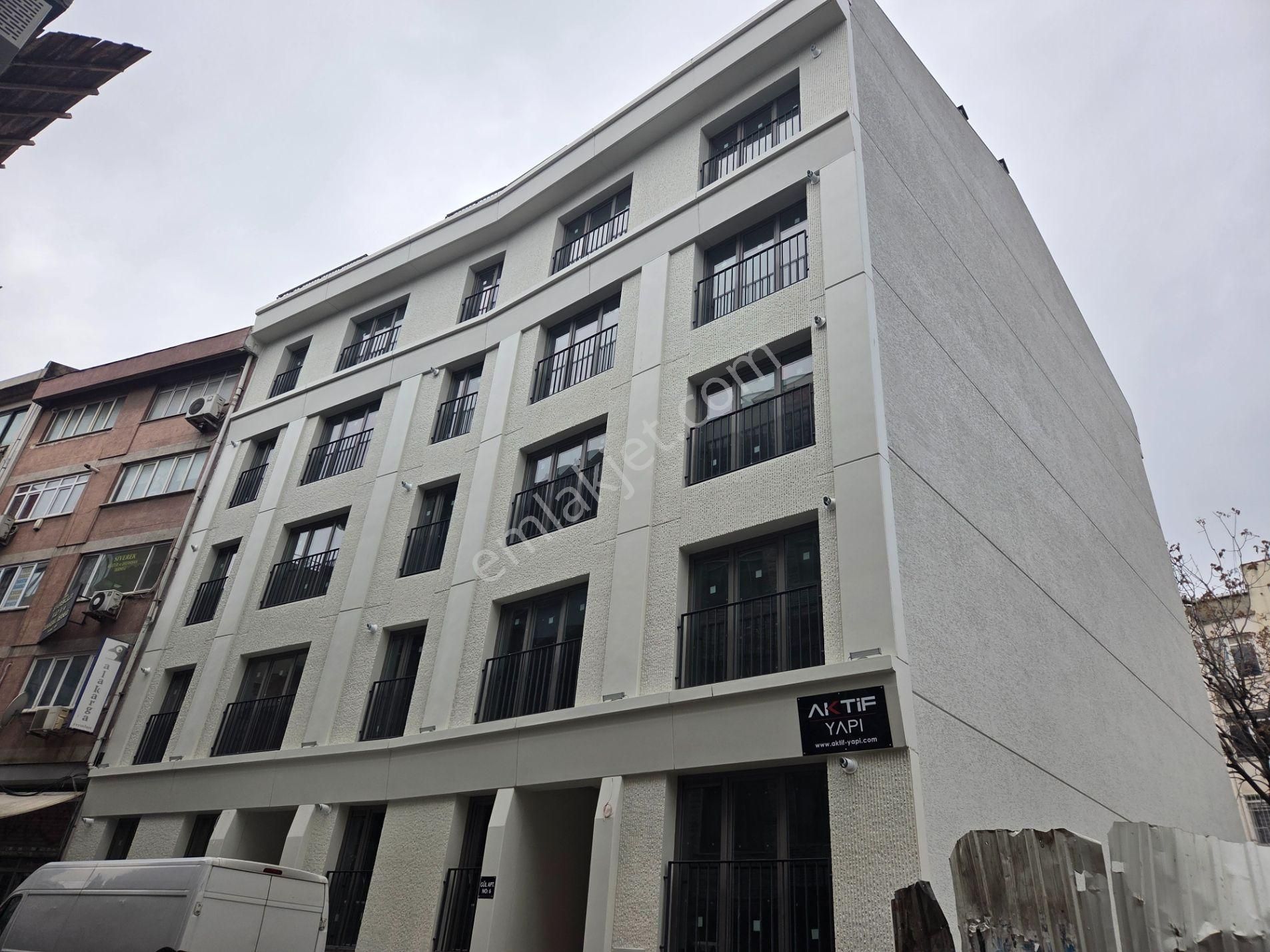 #kadıköy, Satılık 2+1 Bahçe Kullanımlı Sıfır Daire#