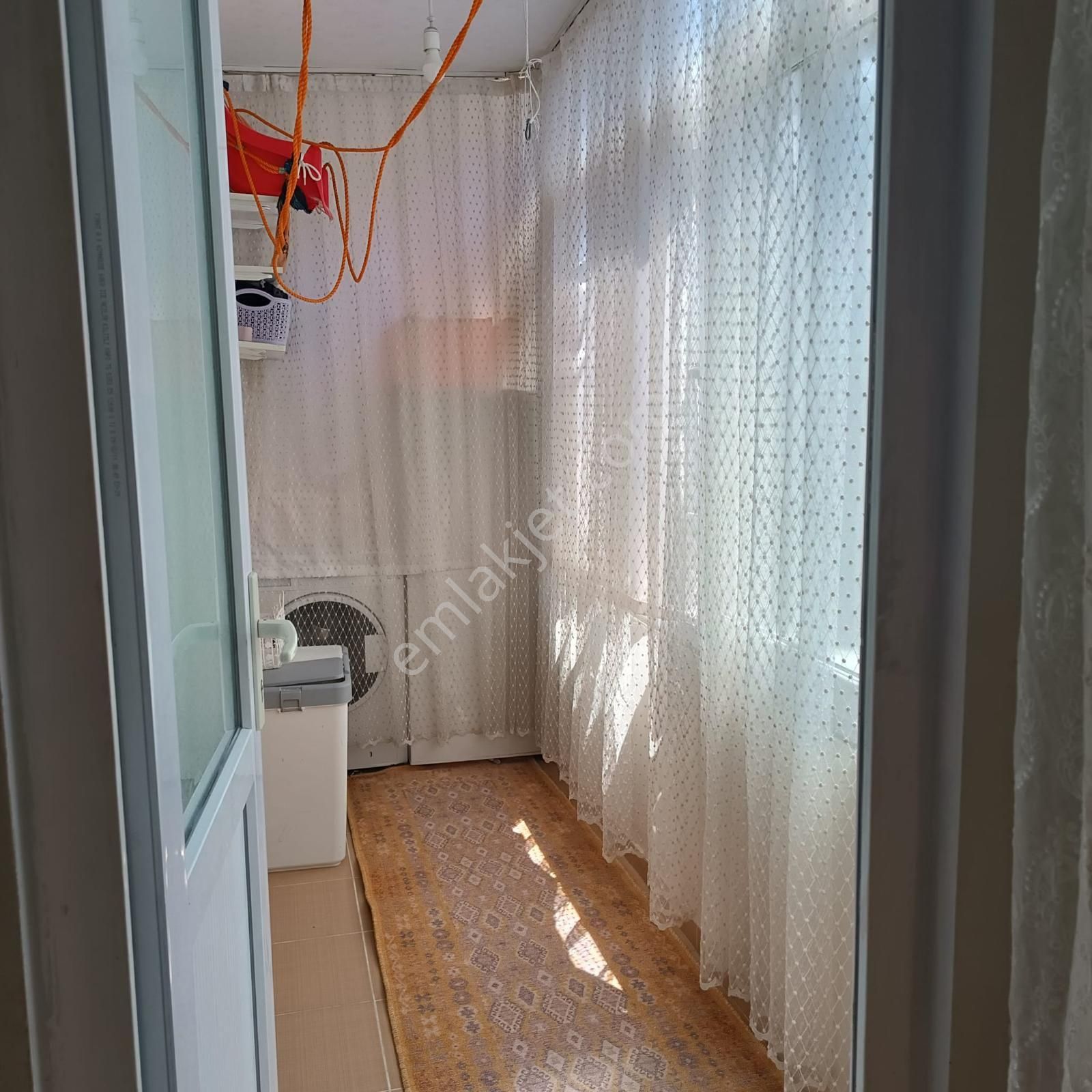 Memura Kiralık 2+1 Daire 2.kat - Eşyasız Boş Kiralıktır - Görsel 7