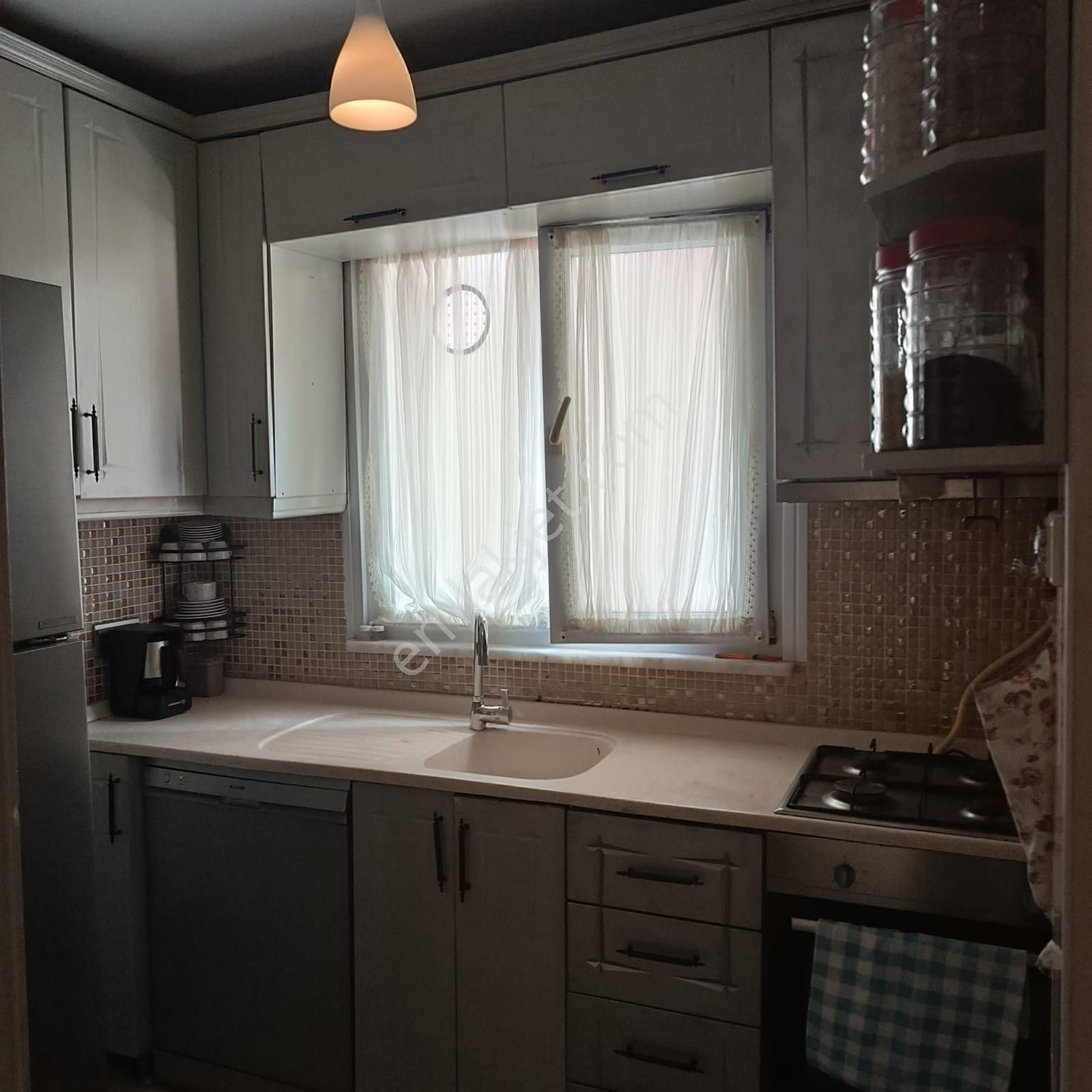 Memura Kiralık 2+1 Daire 2.kat - Eşyasız Boş Kiralıktır - Görsel 3