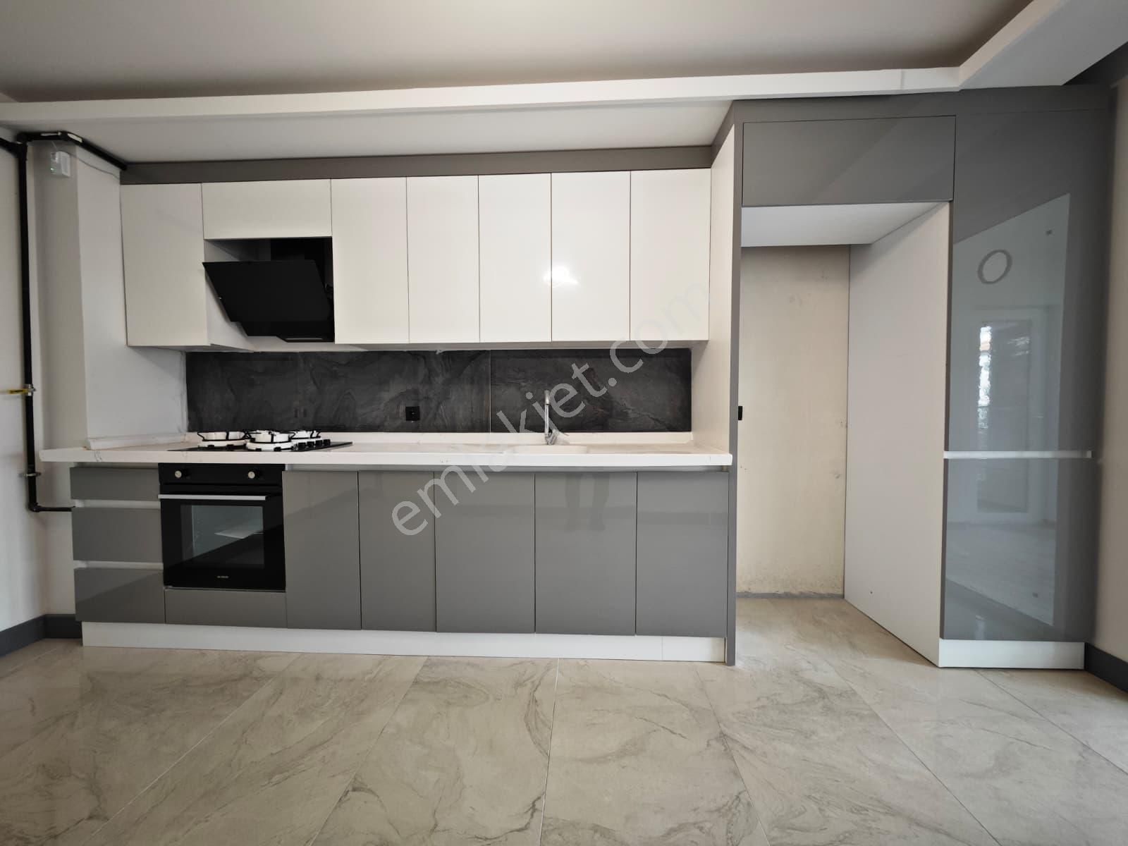 Karapürçek'te Ultra Lüks Yapılı 140 M2 3+1 2.katta Satılık Sıfır Daire !!! - Görsel 2