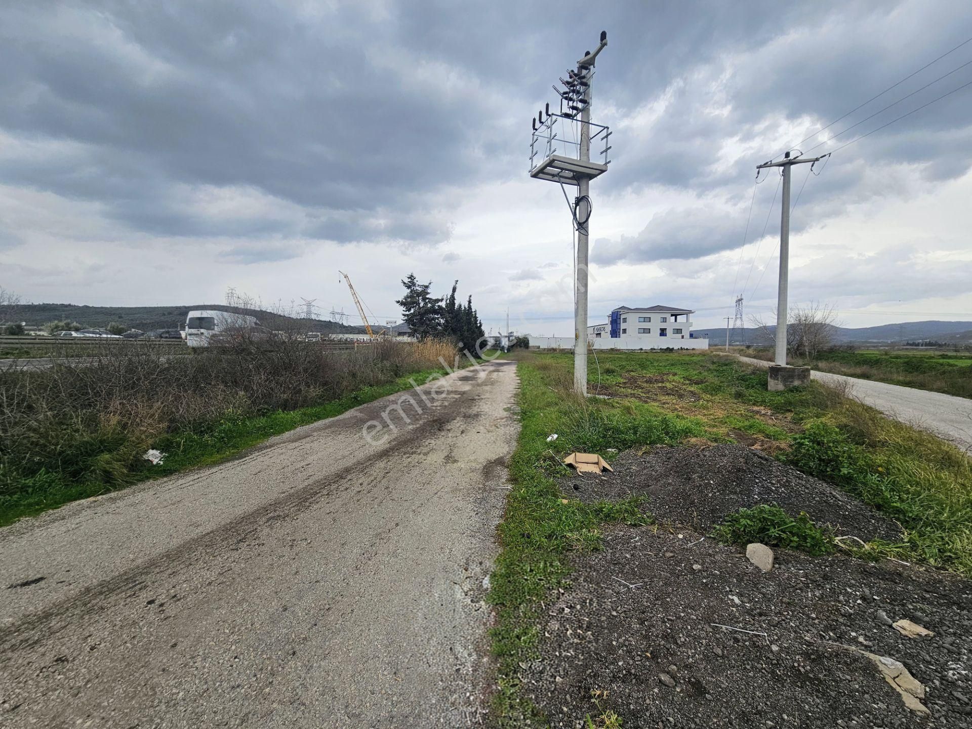 Bülent Ateşci'den İzmir Aliağa Ana Yol Üstünde 2320 M2 Arsa - Görsel 4