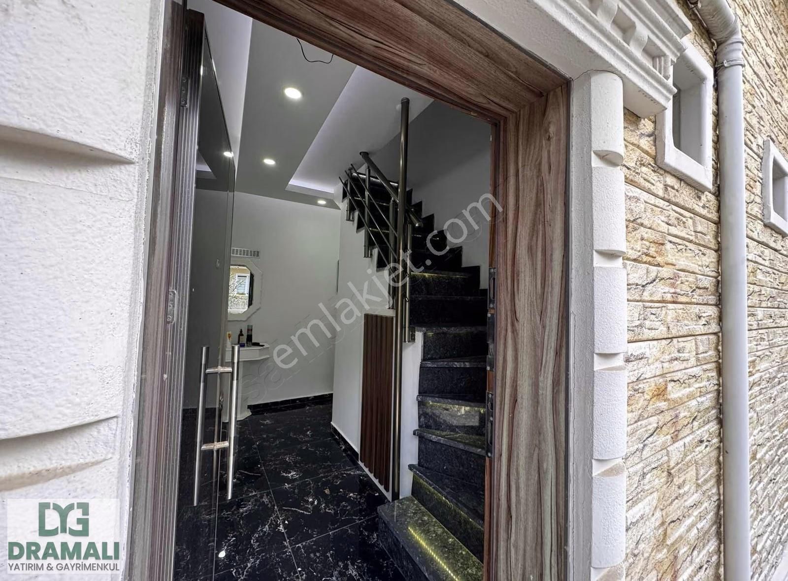 Bursa Mudanya Yalıda Seçkin Yaşam Sunan Dubleks Villa - Görsel 19