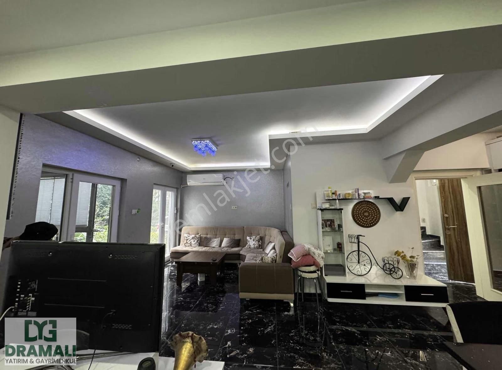 Bursa Mudanya Yalıda Seçkin Yaşam Sunan Dubleks Villa - Görsel 12