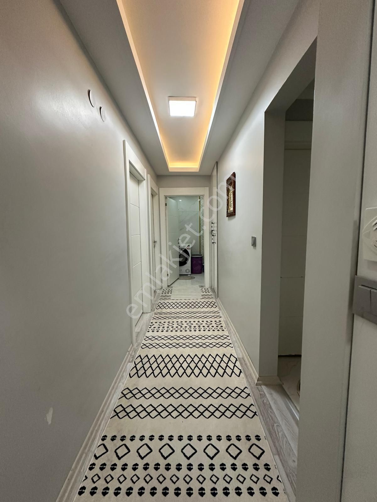 Nam-ak Emlak'tan Güney Cephe Kilerli İçi Full Yapılı Katta 3+1 Daire - Görsel 25