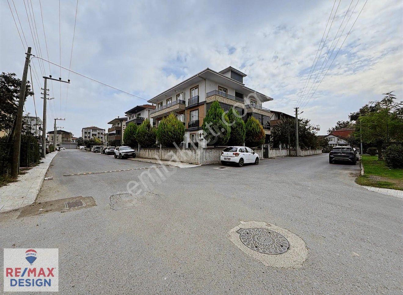 Remax Desıgn Erenler'de 108m2 Satılık Arsa - Görsel 21