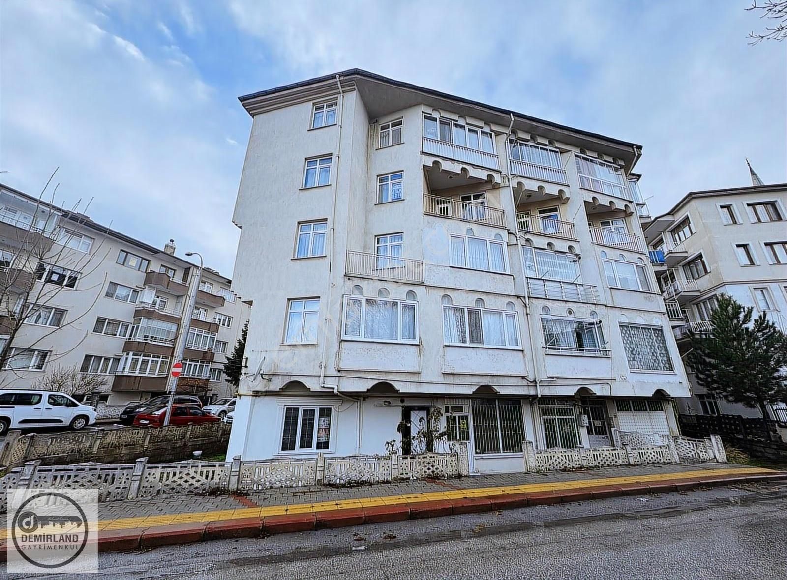 Demirland'dan Satılık Fatih Mahallesi'nde 2+1 Geniş Daire - Görsel 9