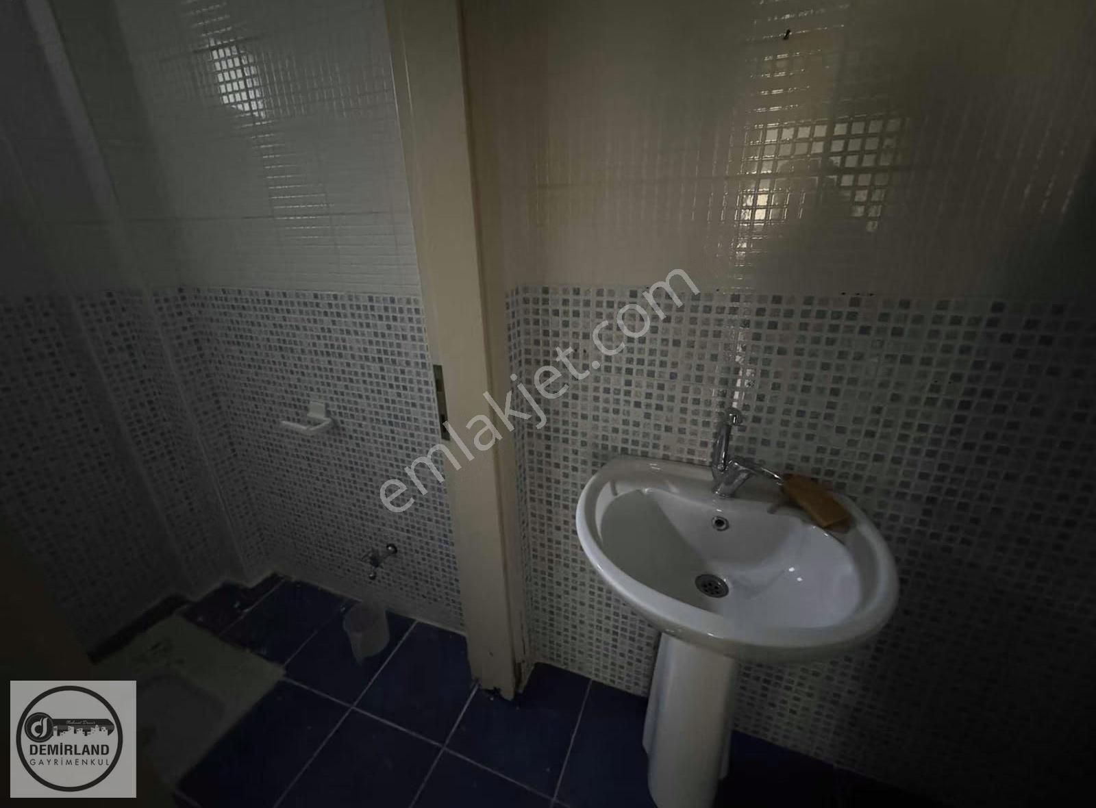 Demirland'dan Kiralık Merkez'de Arakat 3+1 Daire - Görsel 12