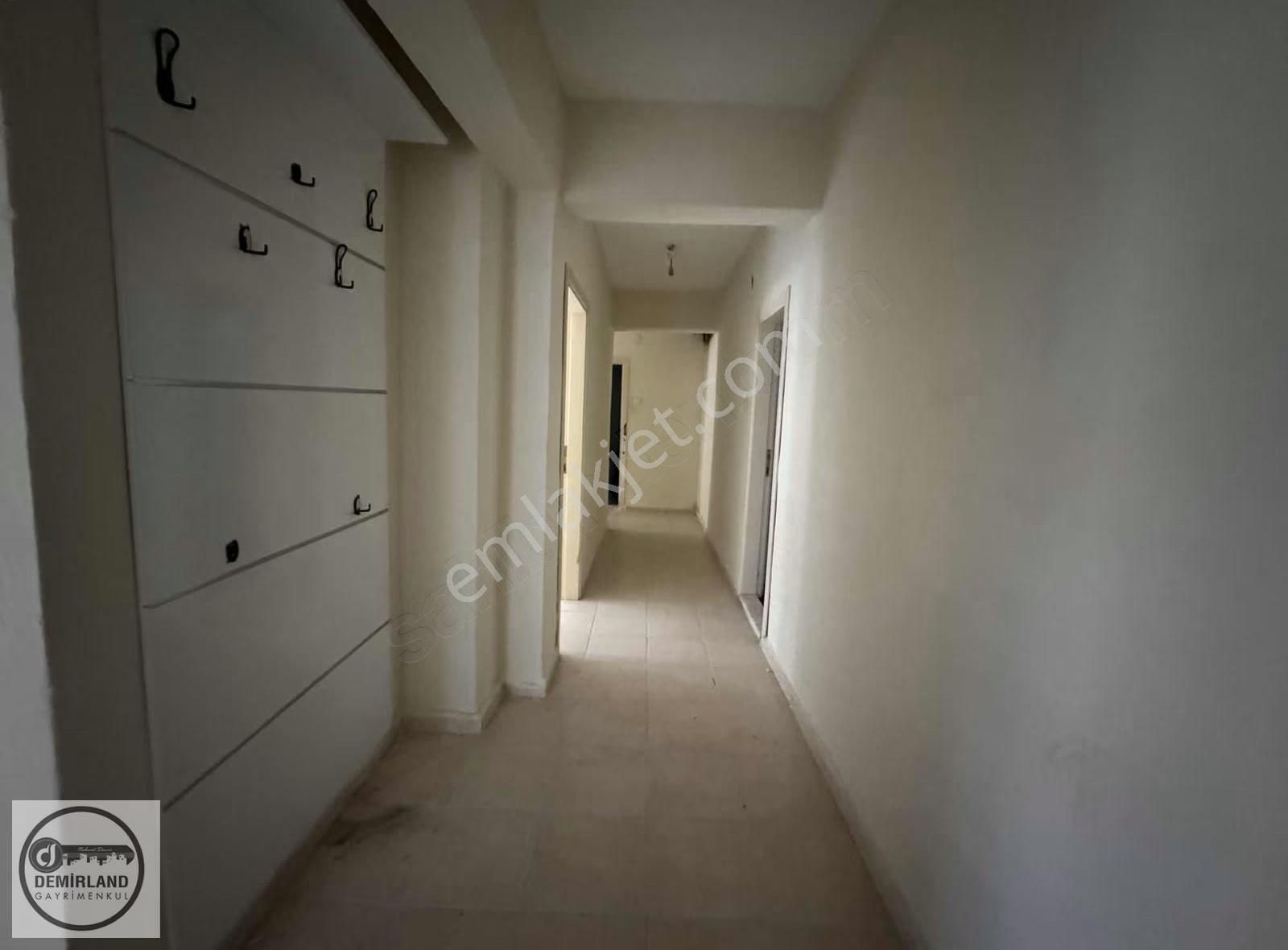 Demirland'dan Kiralık Merkez'de Arakat 3+1 Daire - Görsel 8