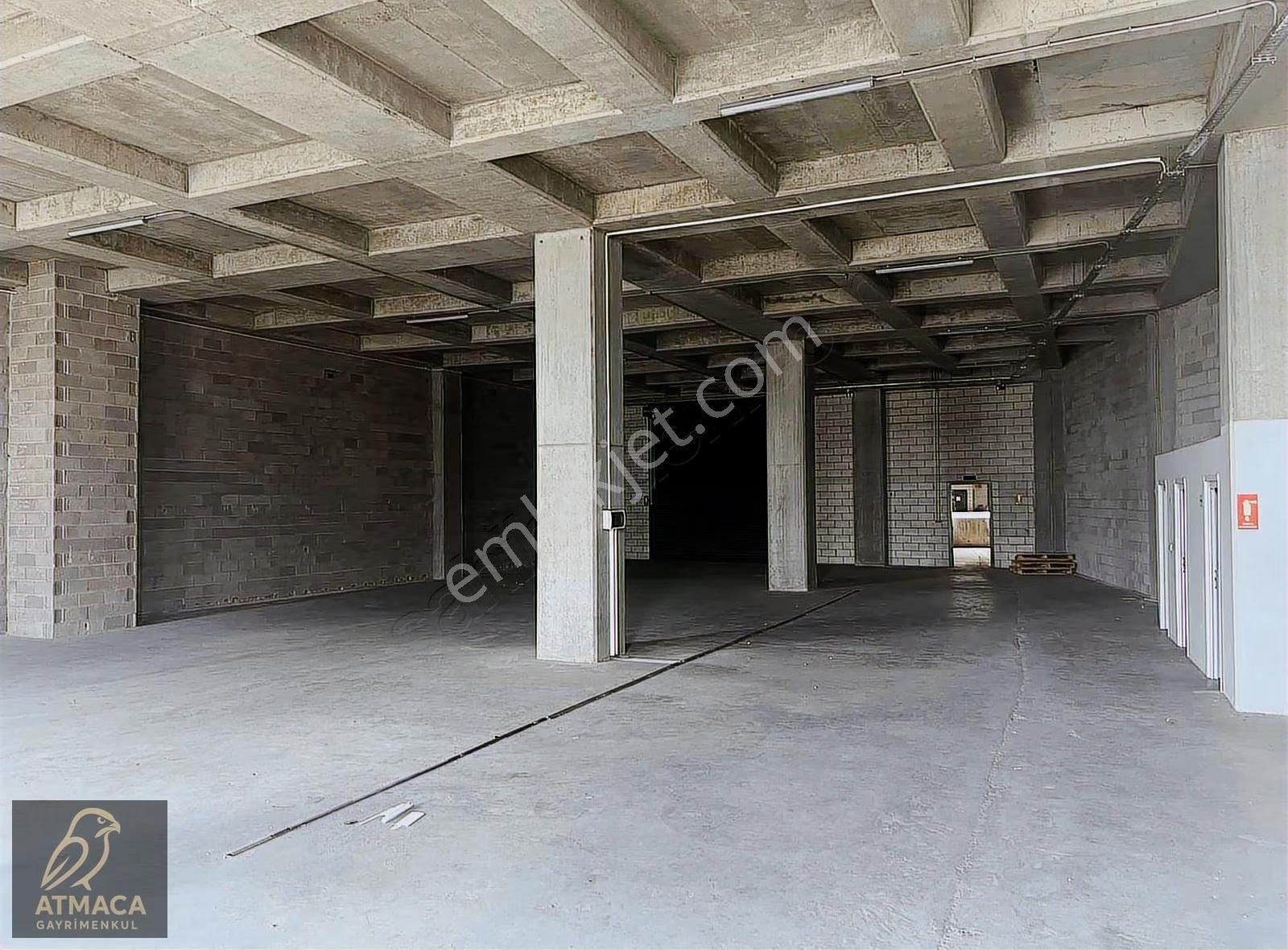 Sinpaş İş Merkezi'nde Düz Girişli 663 M2 Kiralık İşyeri - Görsel 31