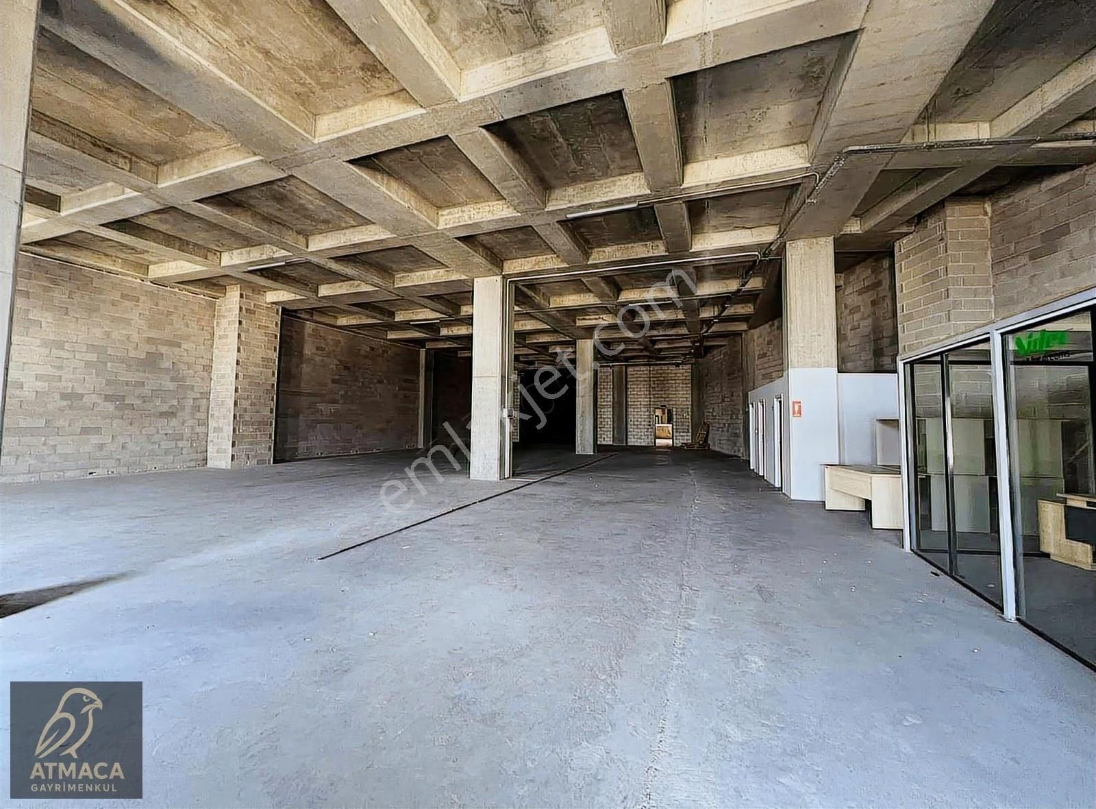Sinpaş İş Merkezi'nde Düz Girişli 663 M2 Kiralık İşyeri - Görsel 19