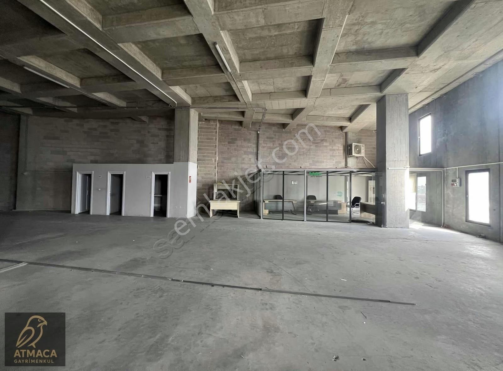 Sinpaş İş Merkezi'nde Düz Girişli 663 M2 Kiralık İşyeri - Görsel 18