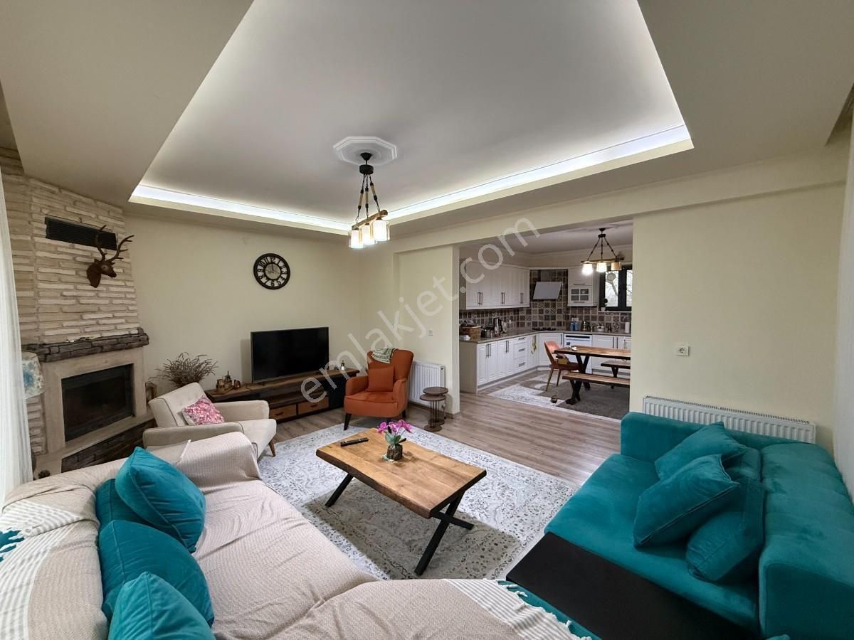 Sakarya Akyazıda Doğanın Kalbinde Satılık Müstakil Villa - Görsel 8