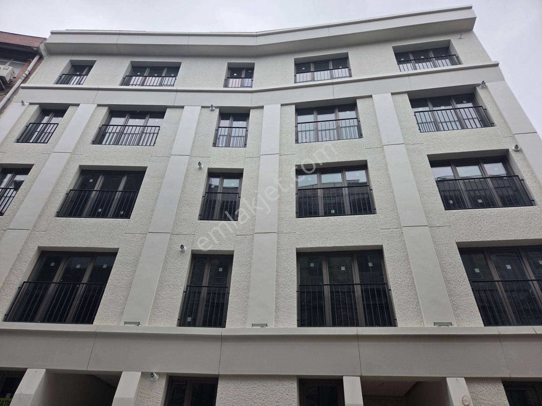 #osmanağa Mah. Kadıköy, 2+1 Satılık Dubleks Teraslı Daire..#