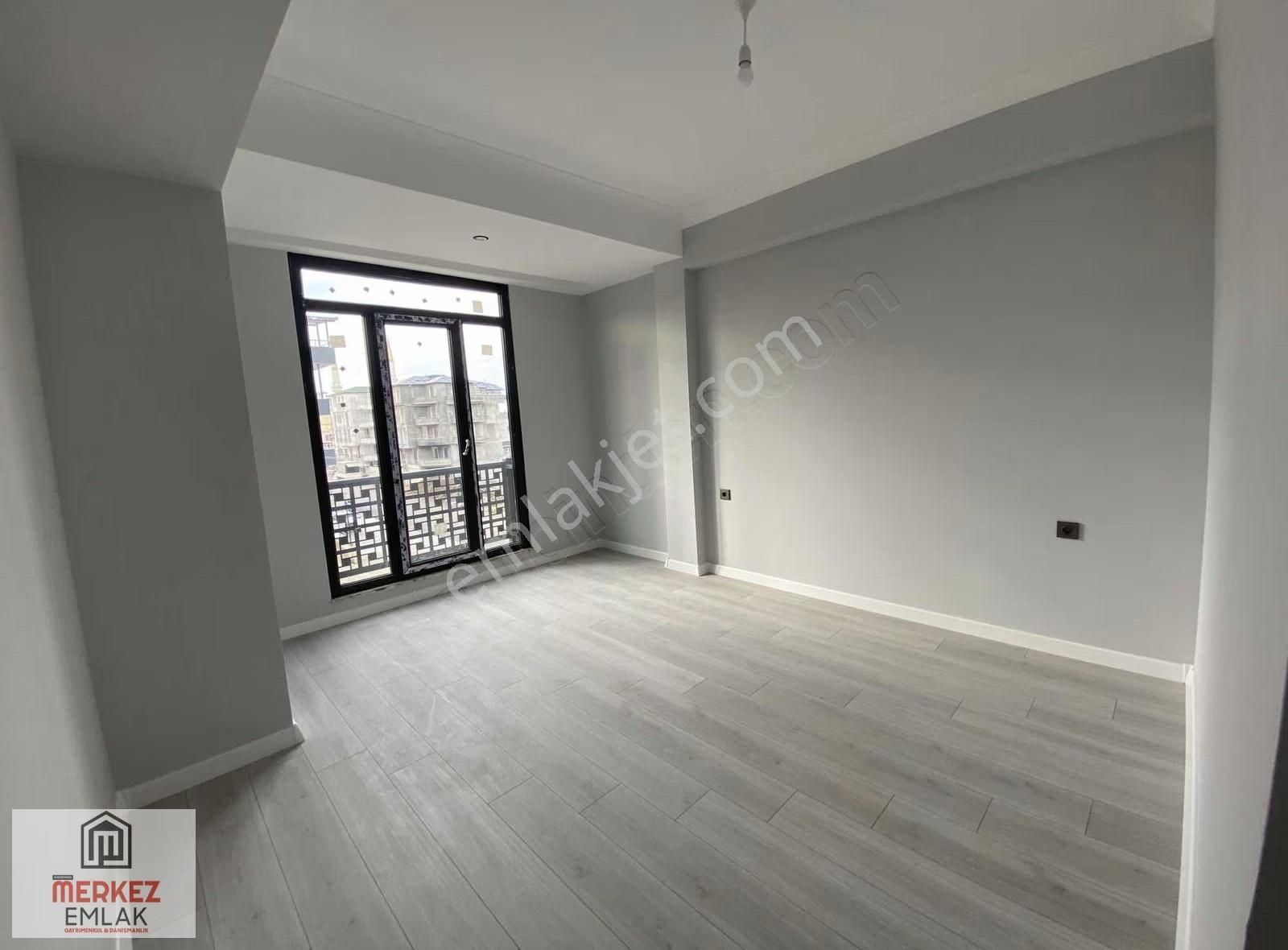 Başiskele Yeşilyurt Mah. 2+1 Satılık Arakat Daire - Görsel 11