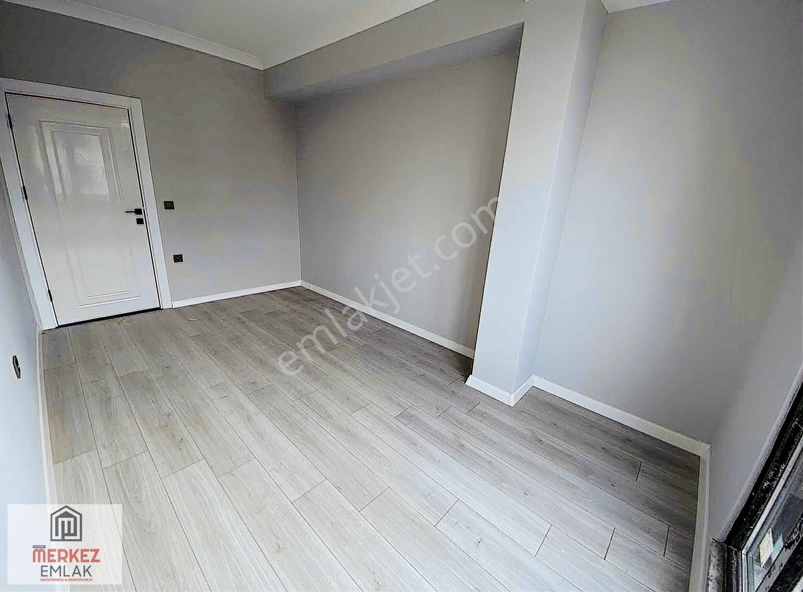 Başiskele Yeşilyurt Mah. 2+1 Satılık Arakat Daire - Görsel 2