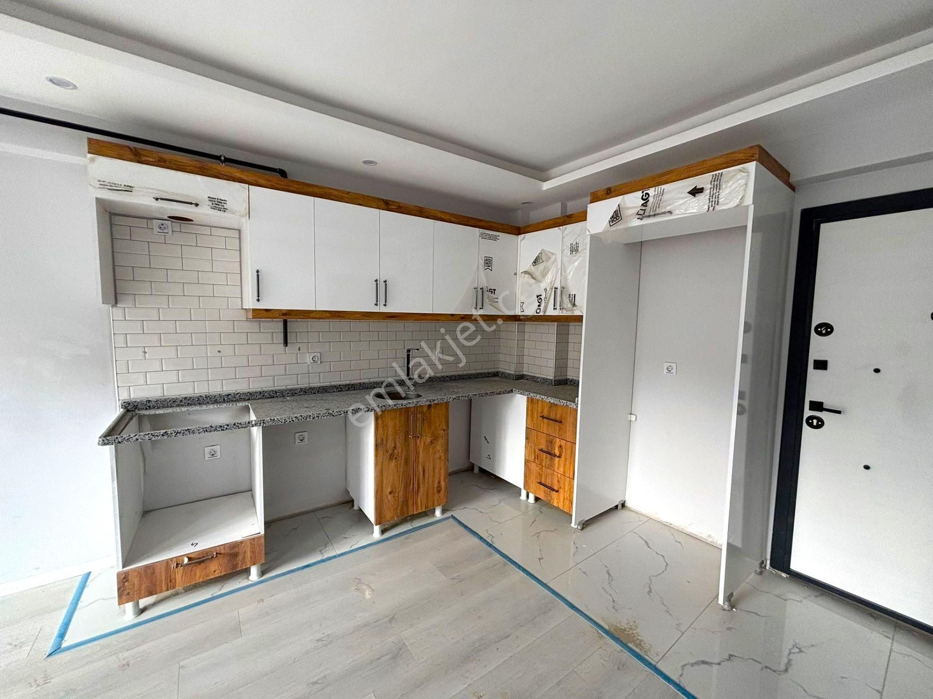 **eryıldız İnşaat'tan**acill Fiyat Düştüü!!!**70m2 Sıfır Lüx 1+1 - Görsel 5