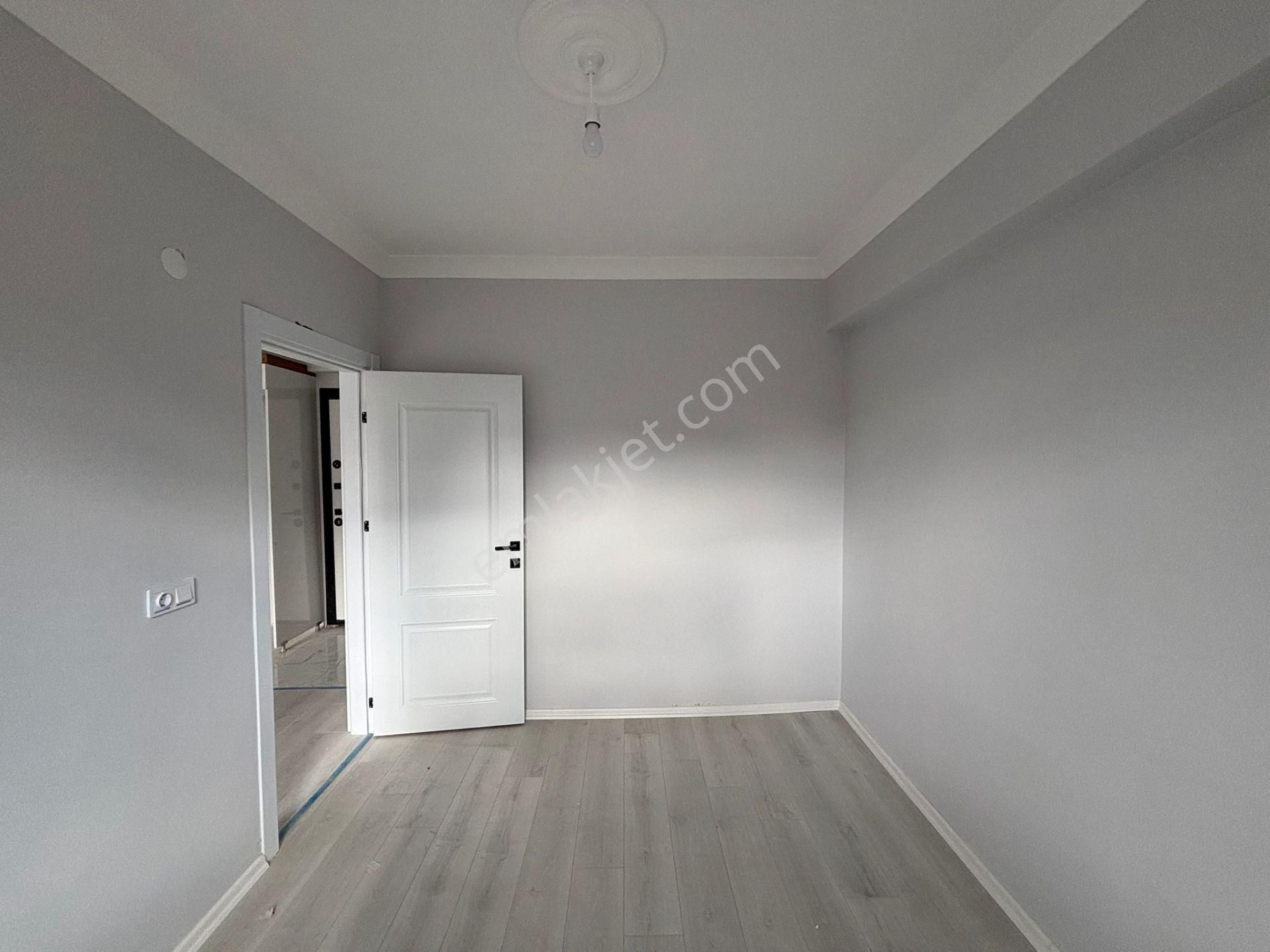 **eryıldız İnşaat'tan**acill Fiyat Düştüü!!!**70m2 Sıfır Lüx 1+1 - Görsel 19