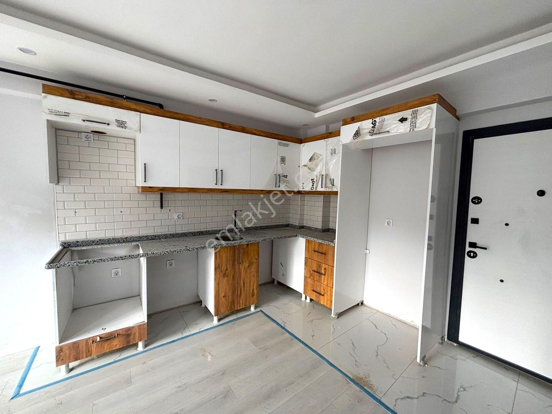 **eryıldız İnşaat'tan**acill Fiyat Düştüü!!!**70m2 Sıfır Lüx 1+1 - Görsel 6
