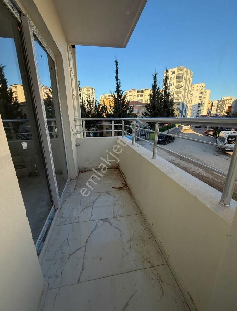 Ugur Kaya Emlak Saricam Orhangazide Her Kat Tek Daire 2+1 Satlik - Görsel 8