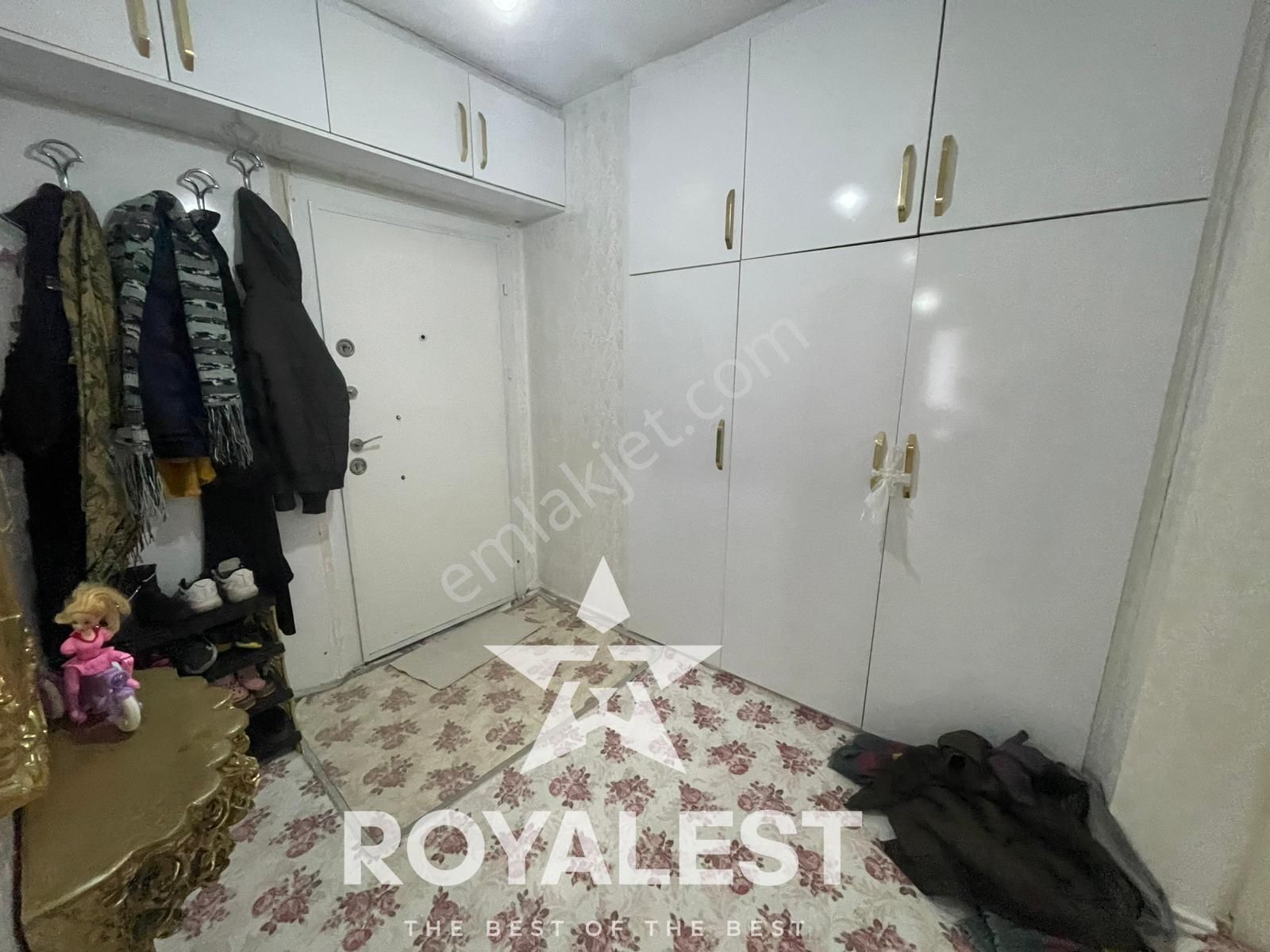 Royalest'ten Karataş Merkez'de Siteiçi Arakat İskanlı Fırsat 3+1 - Görsel 4