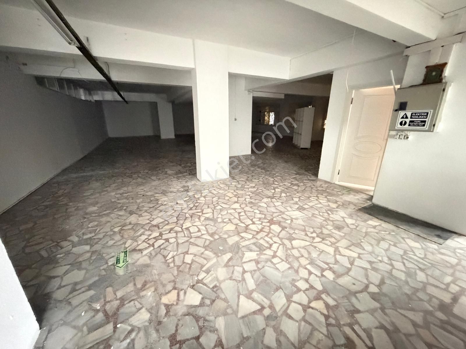 Aydın İnş. 800m2 Düz Giriş Araç Girişine Ve Yanaşımına Uygun Dkn - Görsel 4