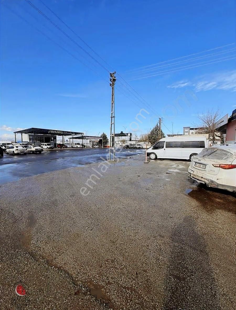 Özgür'den Yeşiltepe Galericiler Sitesinde Satılık Köşe Dükkan - Görsel 15