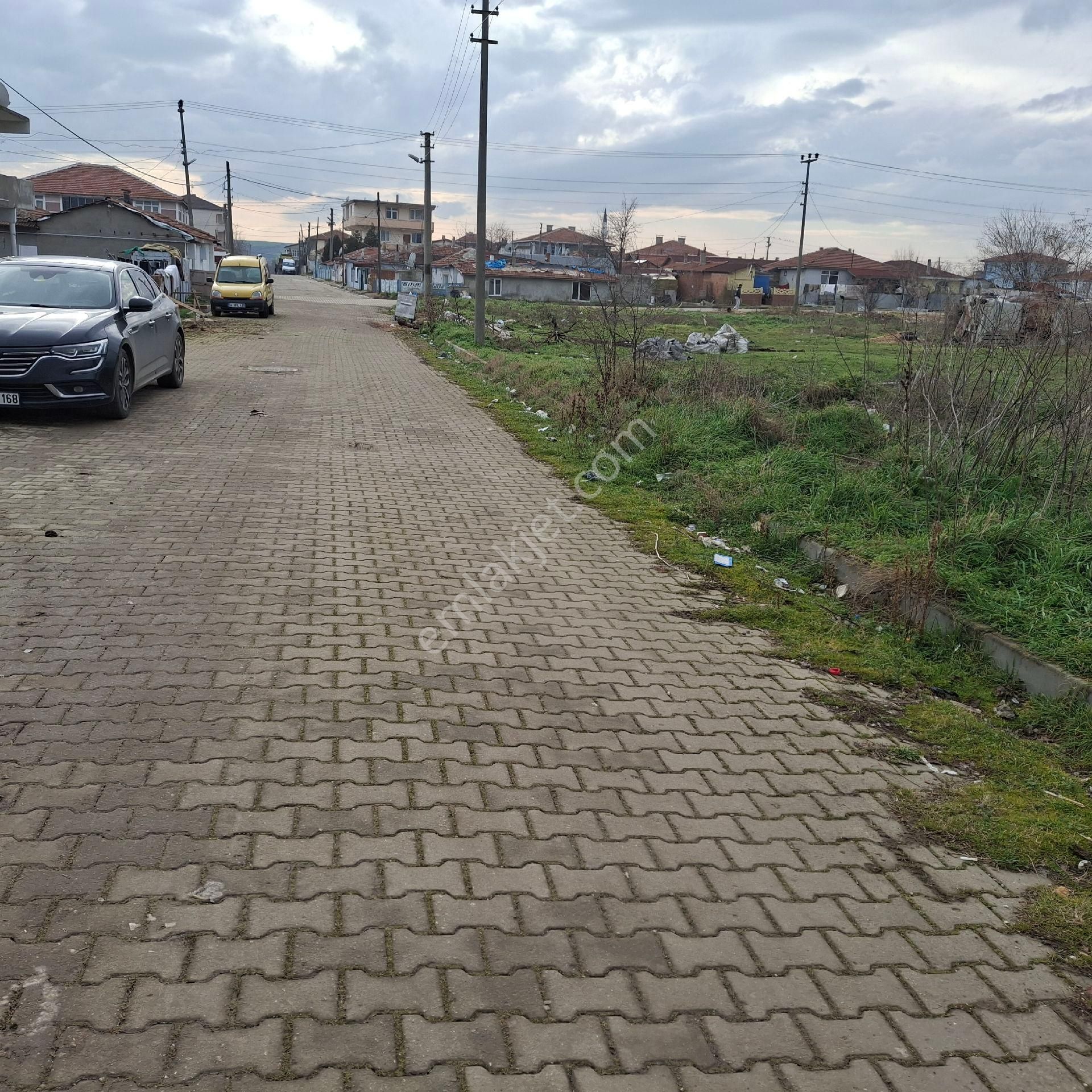 T.dağ Muratlı K.dirik Mah.de Cadde Üzeri(423)m2 Olan Arsa Satılık Yada Kat Karşılığı Verilecektir. - Görsel 12